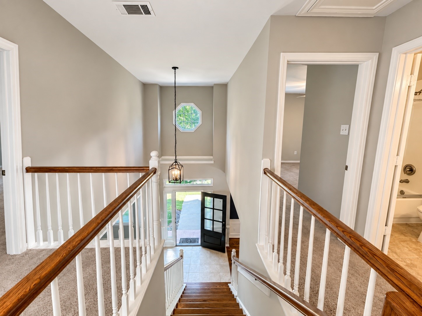 23027 Lodgepoint Drive Property Photo 6