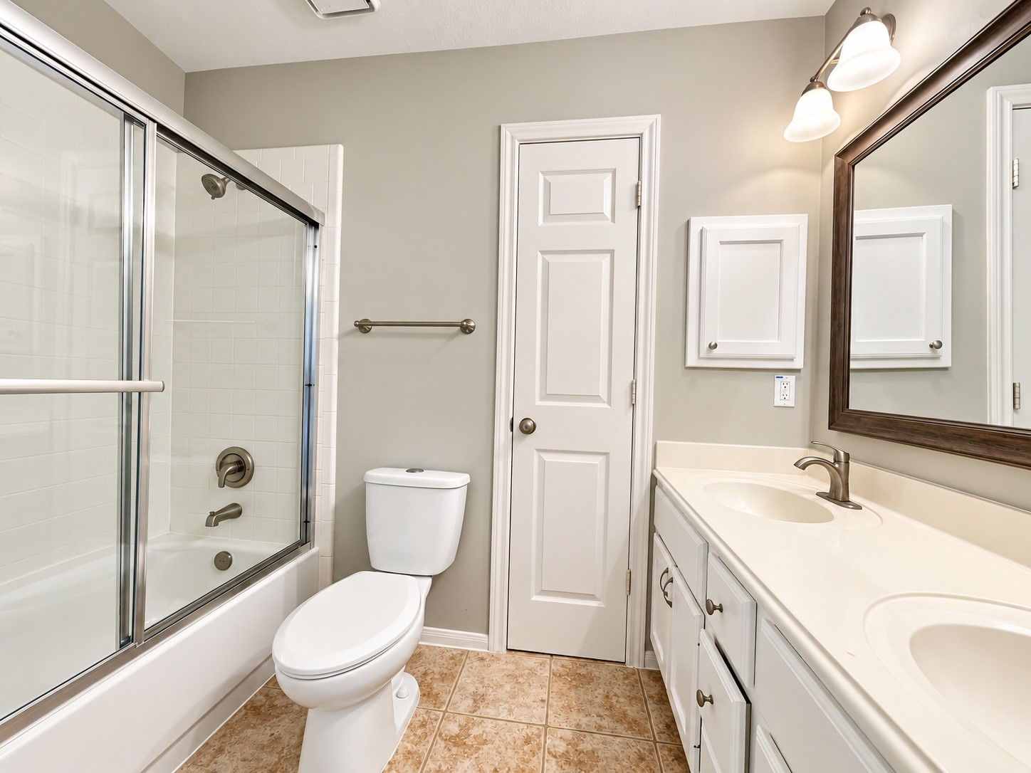 23027 Lodgepoint Drive Property Photo 12