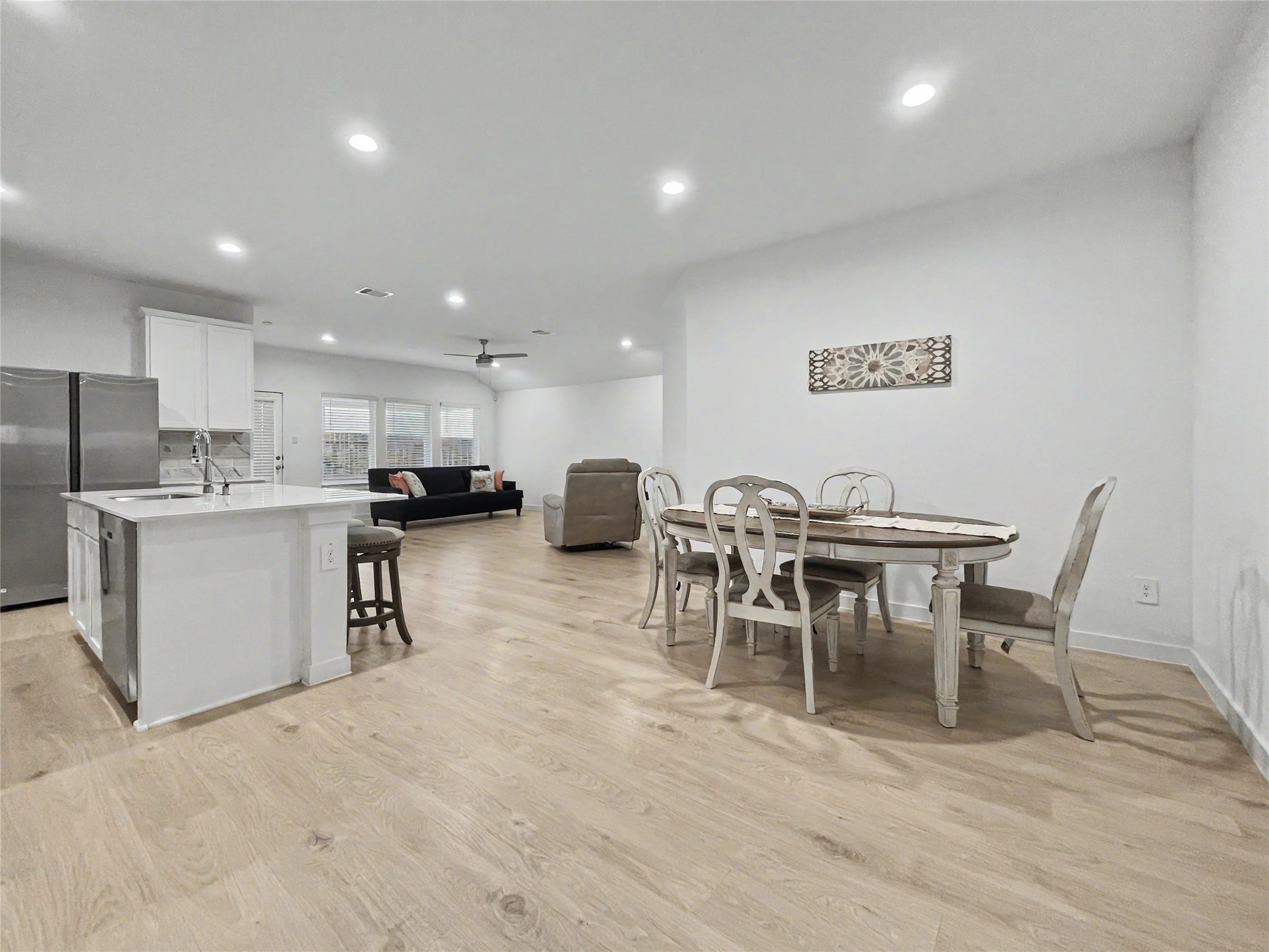 29923 Gallatin River Lane Property Photo 16