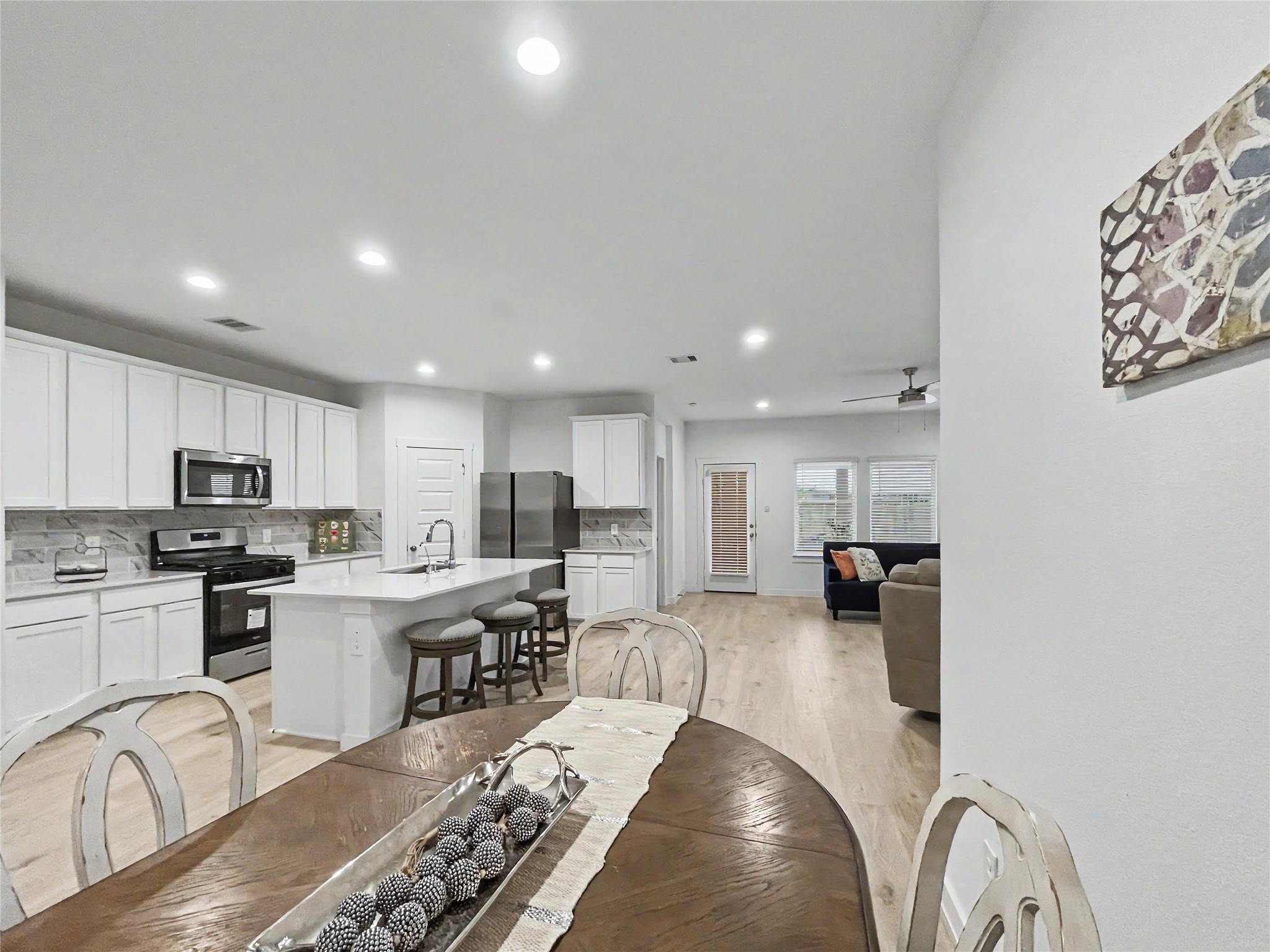 29923 Gallatin River Lane Property Photo 19