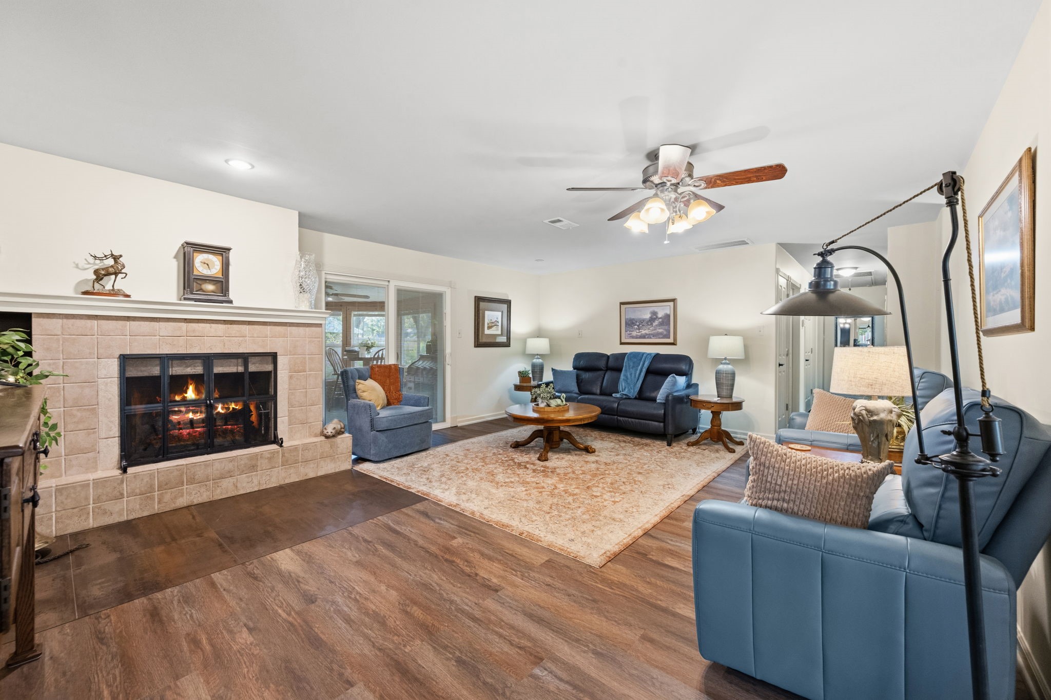 1202 Forest Cove Drive Property Photo 7