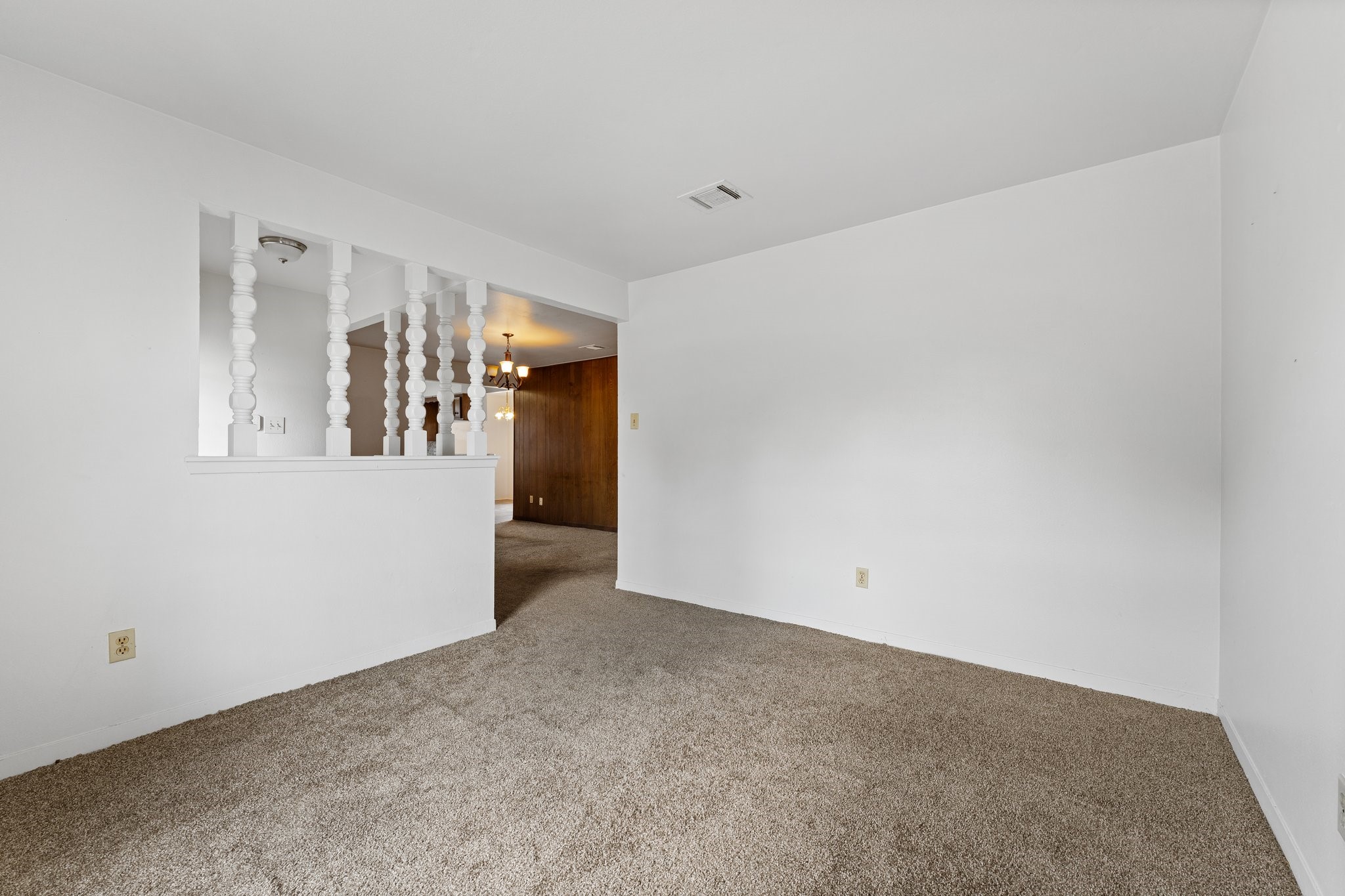 2006 Deerhurst Lane Property Photo 7