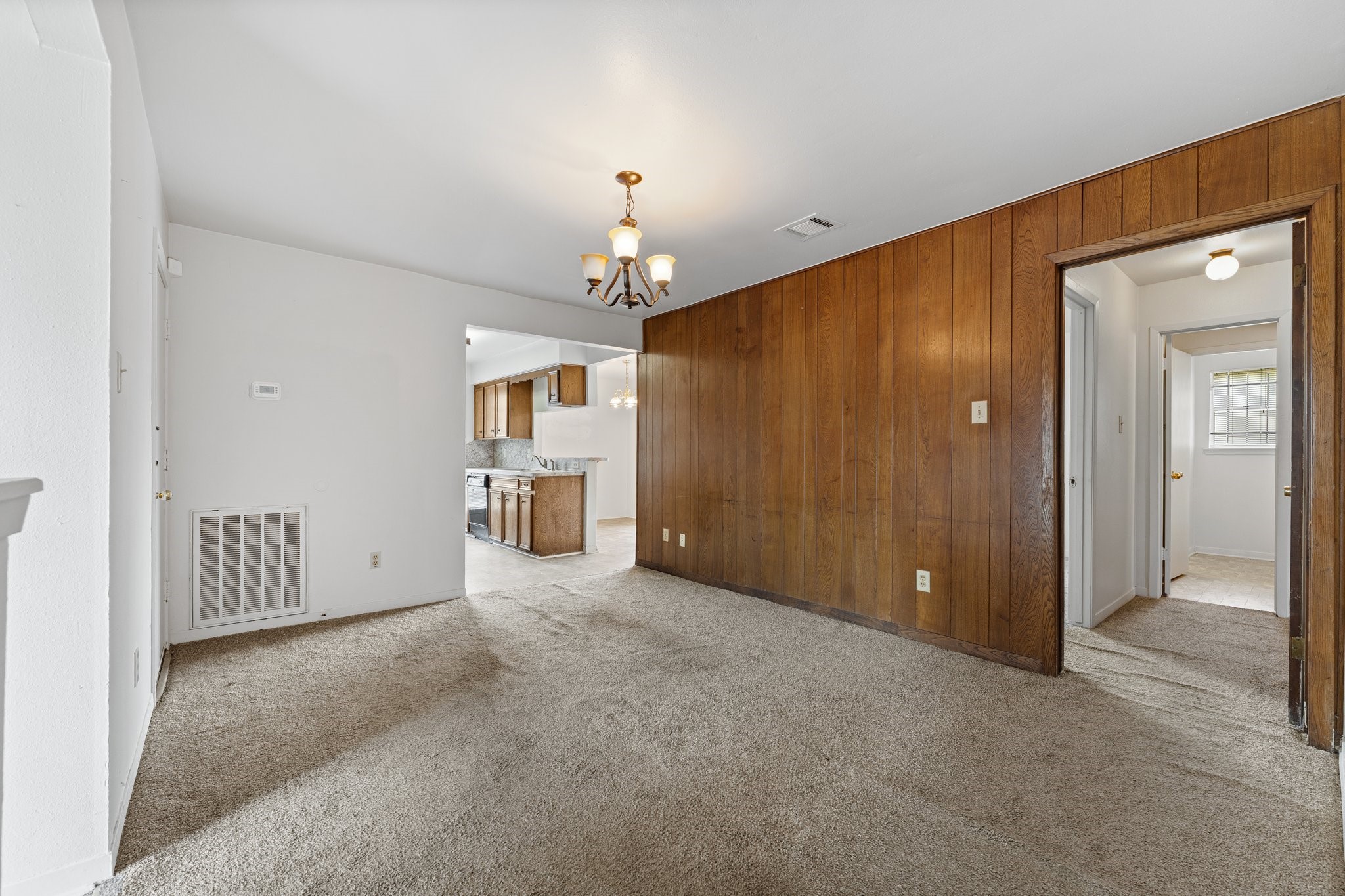 2006 Deerhurst Lane Property Photo 8