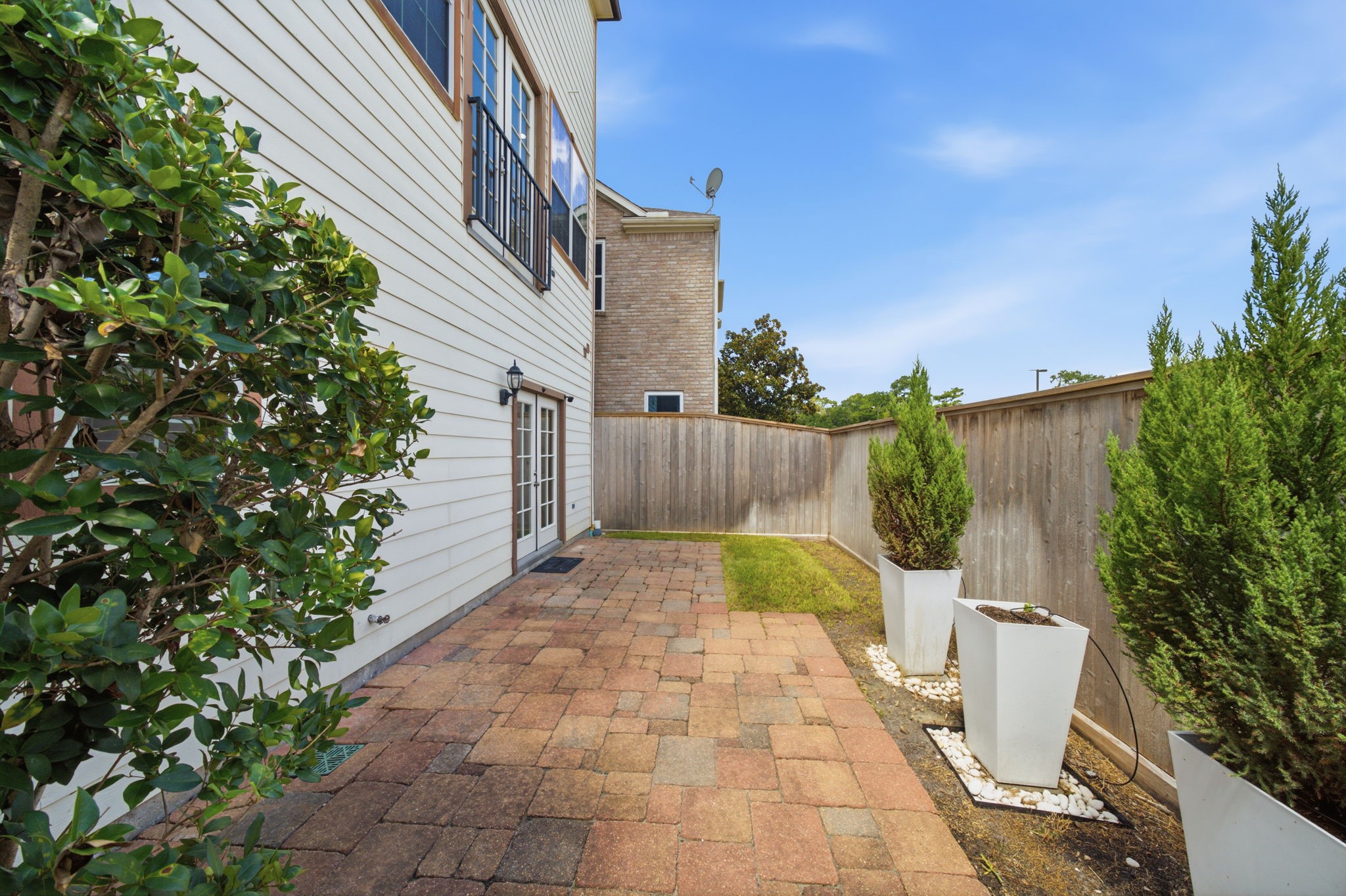 11110 Sherwood Forest Glen Drive Property Photo 5