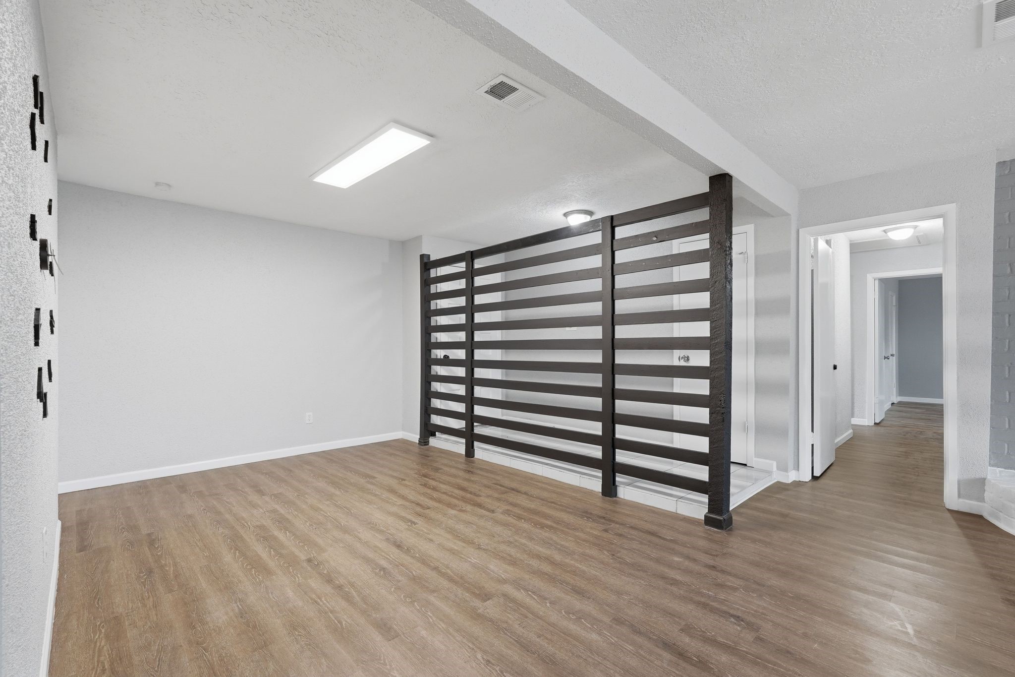 5531 Maplegate Drive Property Photo 10