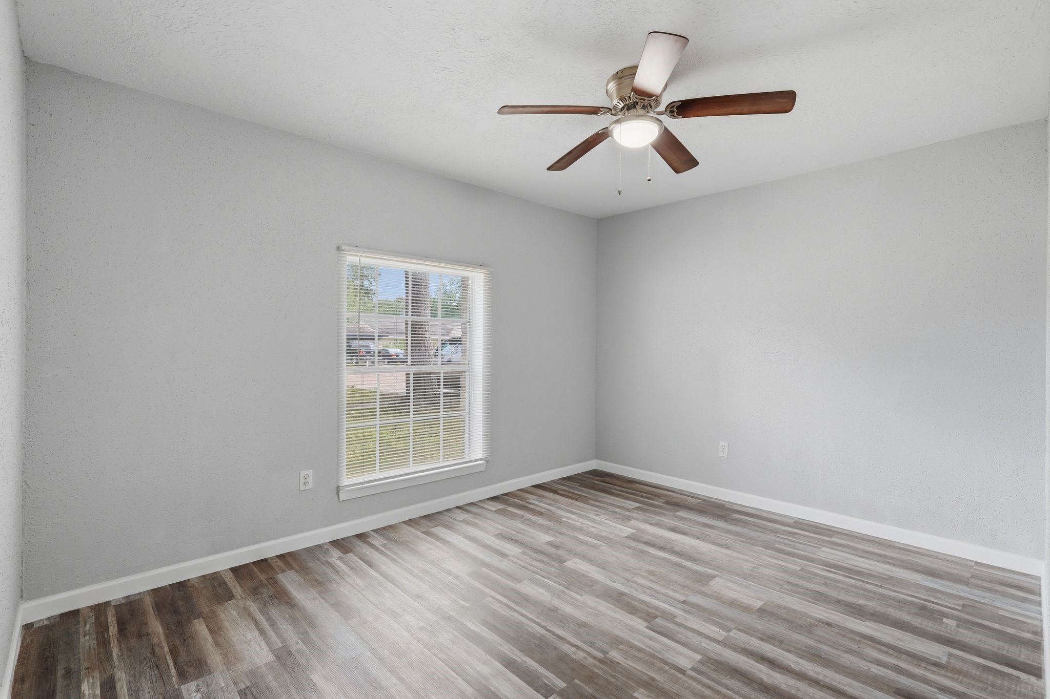 5531 Maplegate Drive Property Photo 29