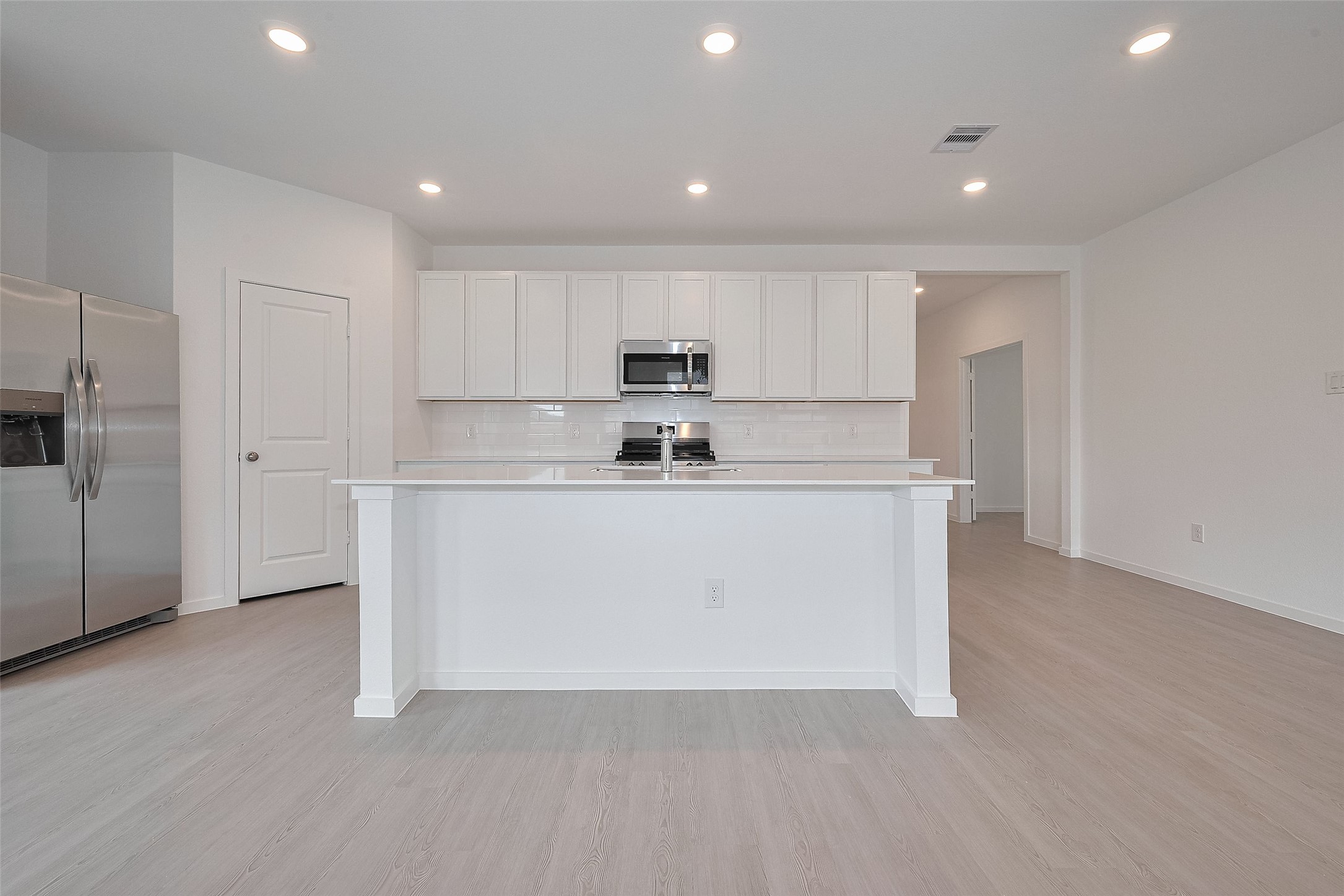 21722 Colonial Meadow Creek Trail Property Photo 10