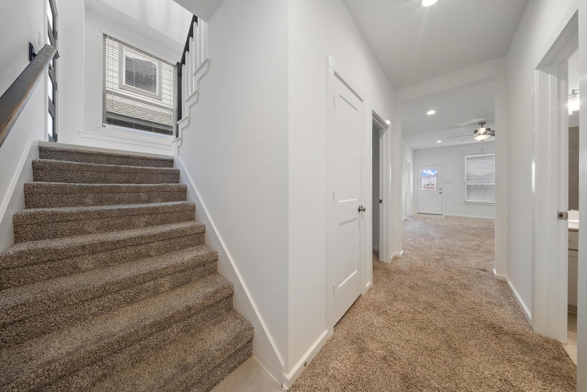 1615 Rustling Creek Drive Property Photo 16