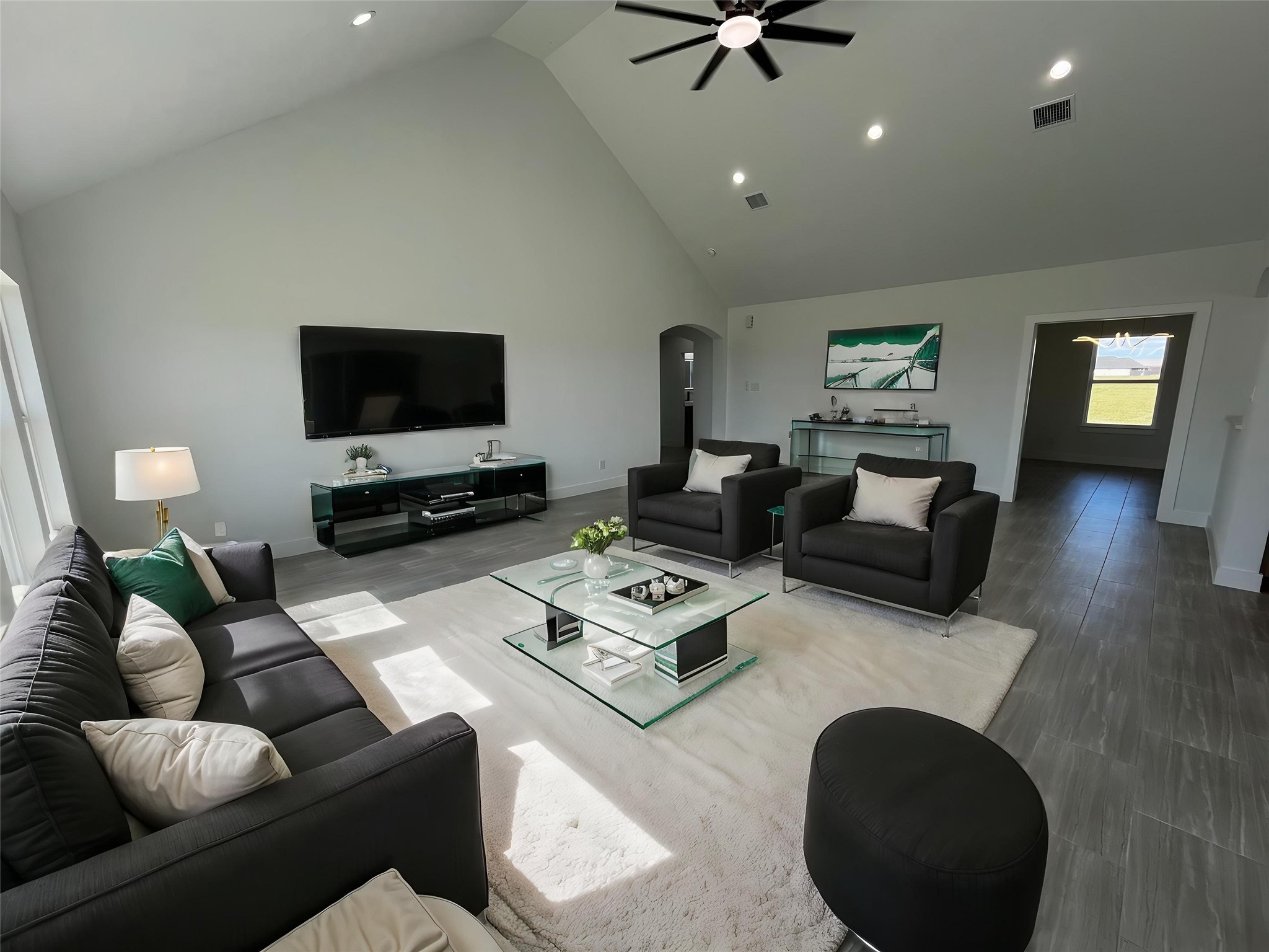 471 Buffalo Creek Bend Property Photo 5