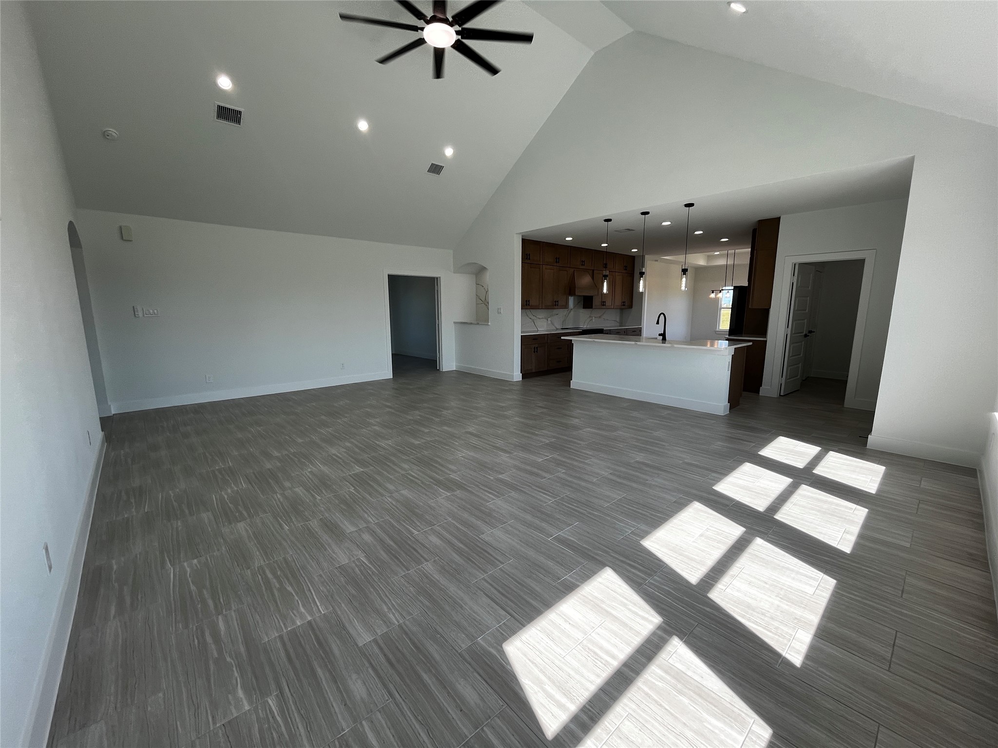 471 Buffalo Trail Trail Property Photo 4