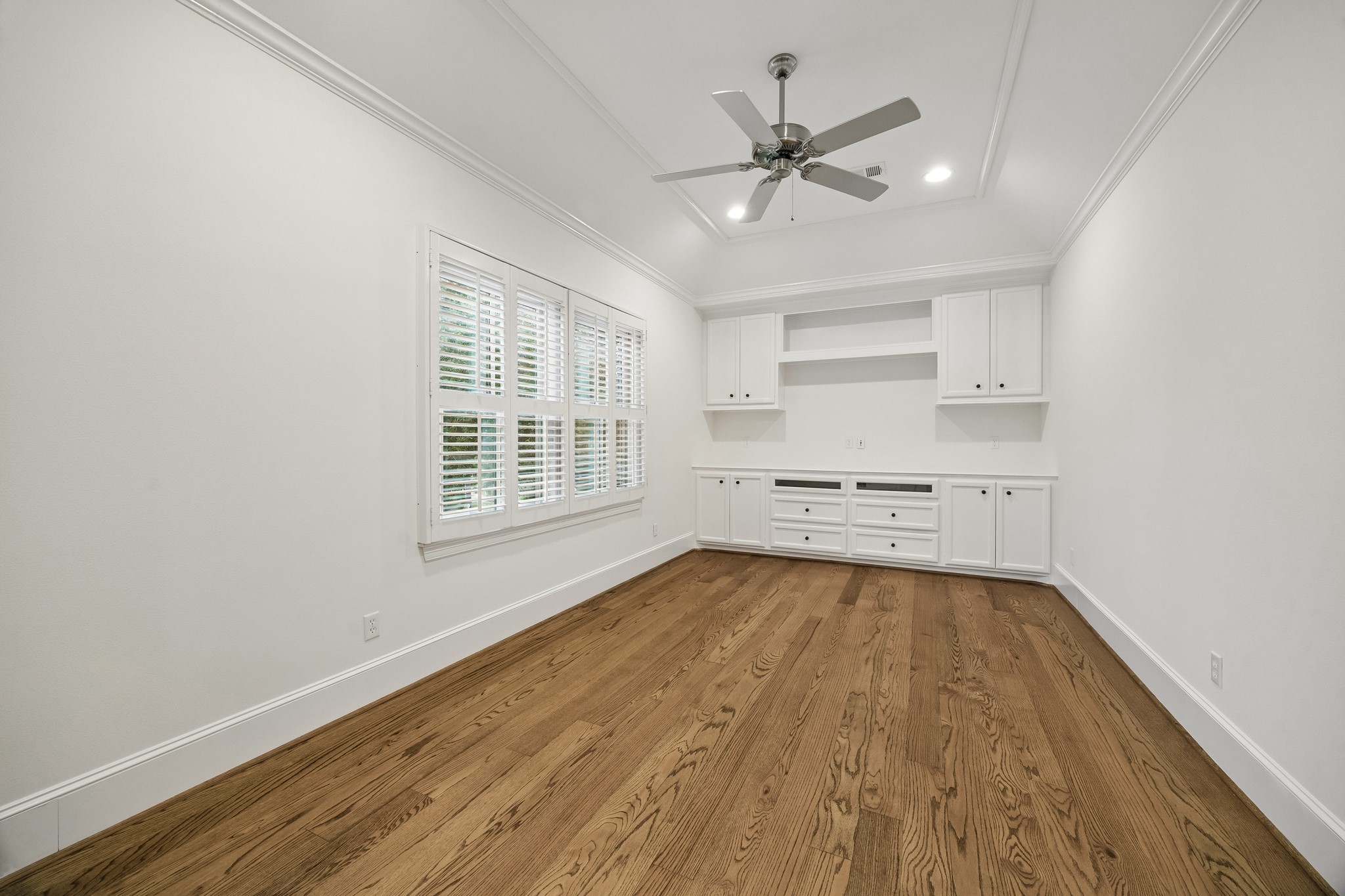 3928 Milton Street Property Photo 23