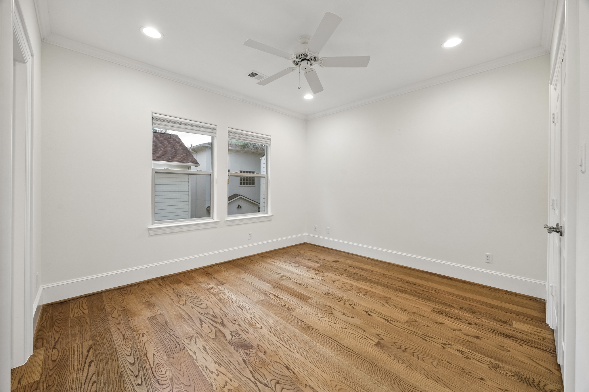 3928 Milton Street Property Photo 28