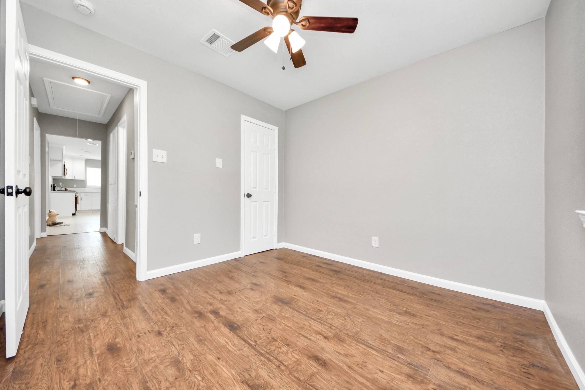 5743 Newquay Street Property Photo 35