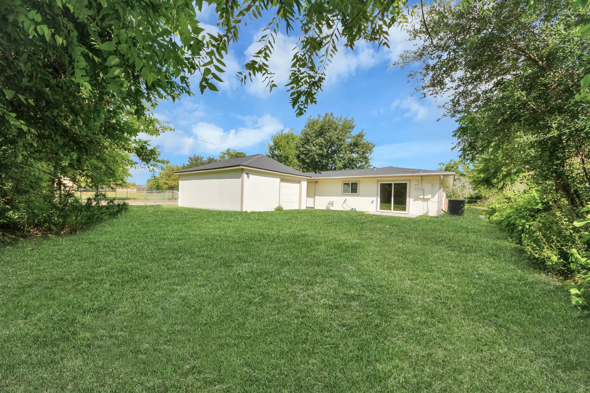 5743 Newquay Street Property Photo 40