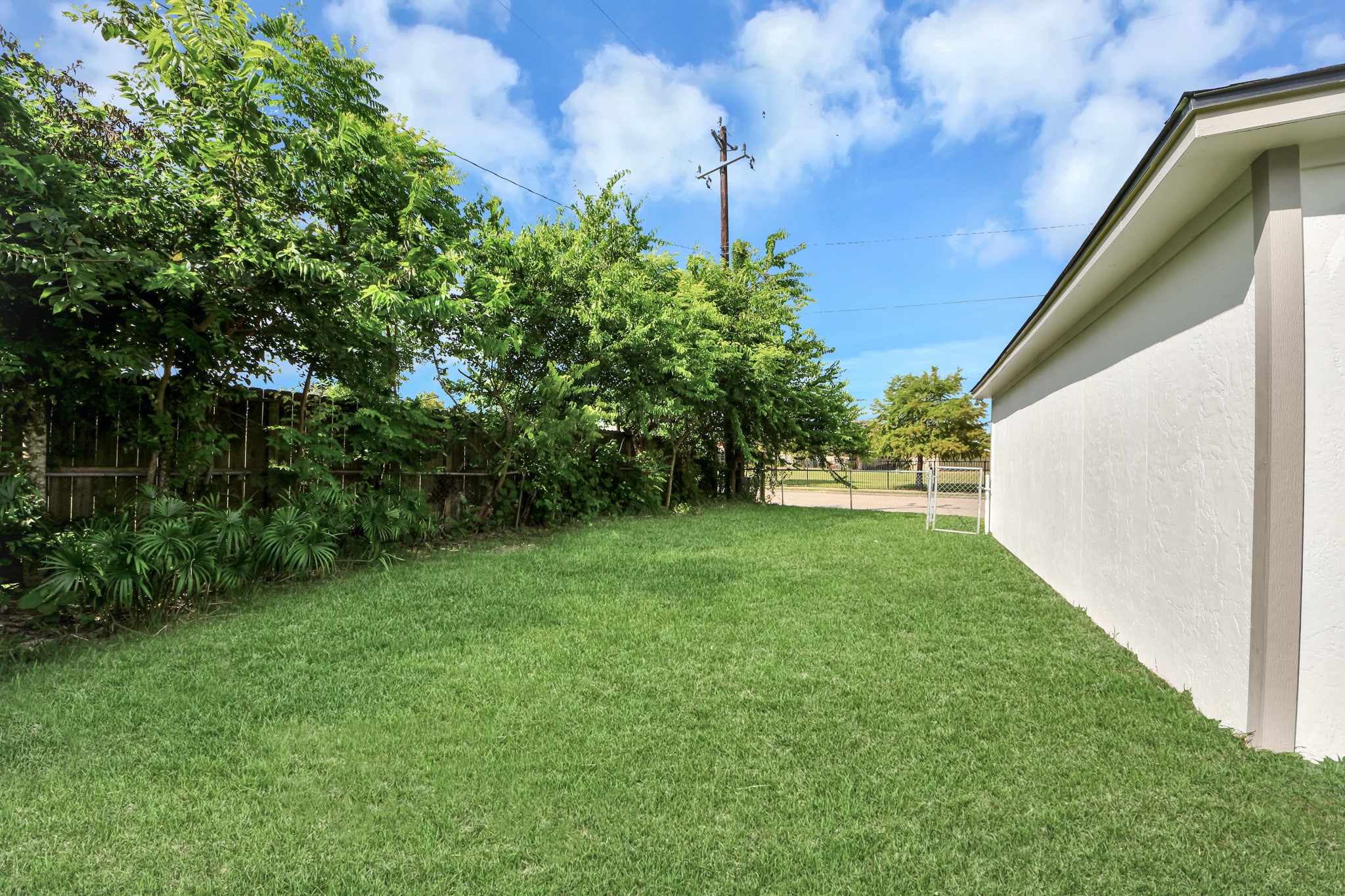 5743 Newquay Street Property Photo 41