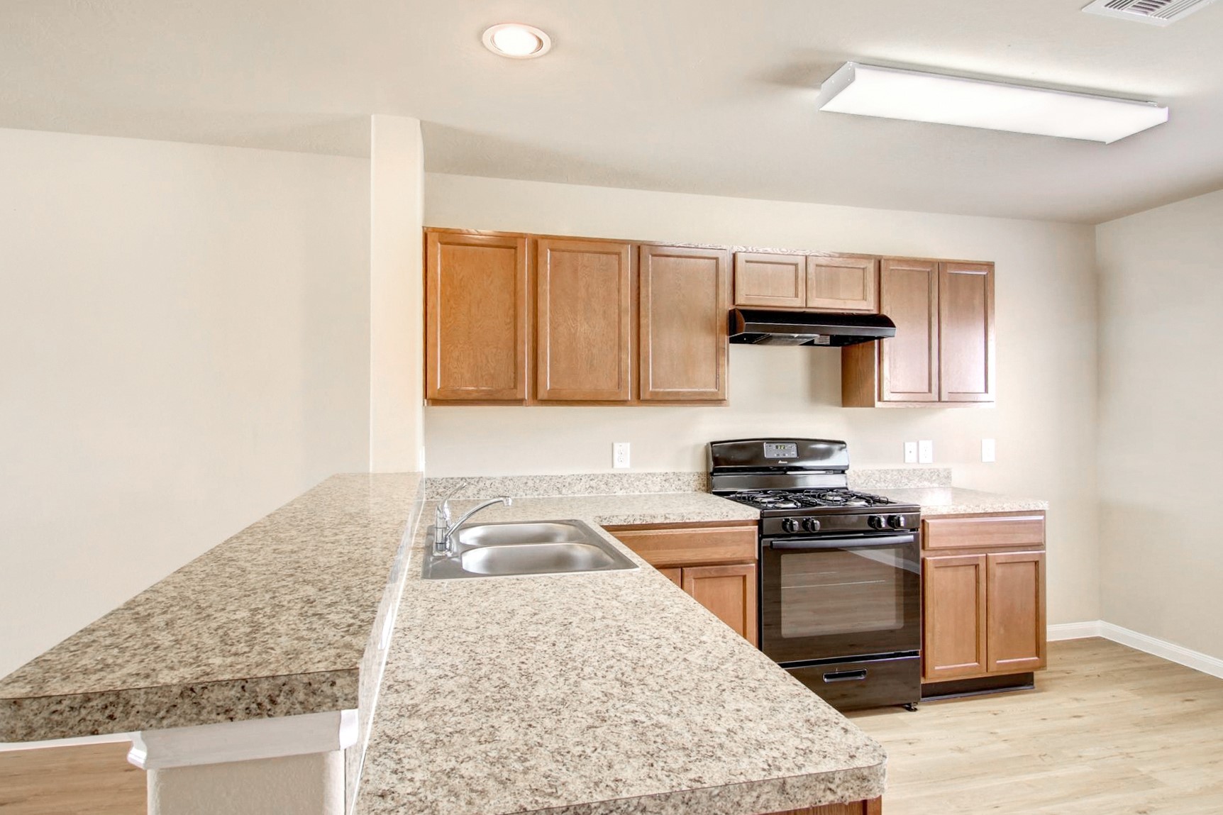 2403 Thorney Court Property Photo 3