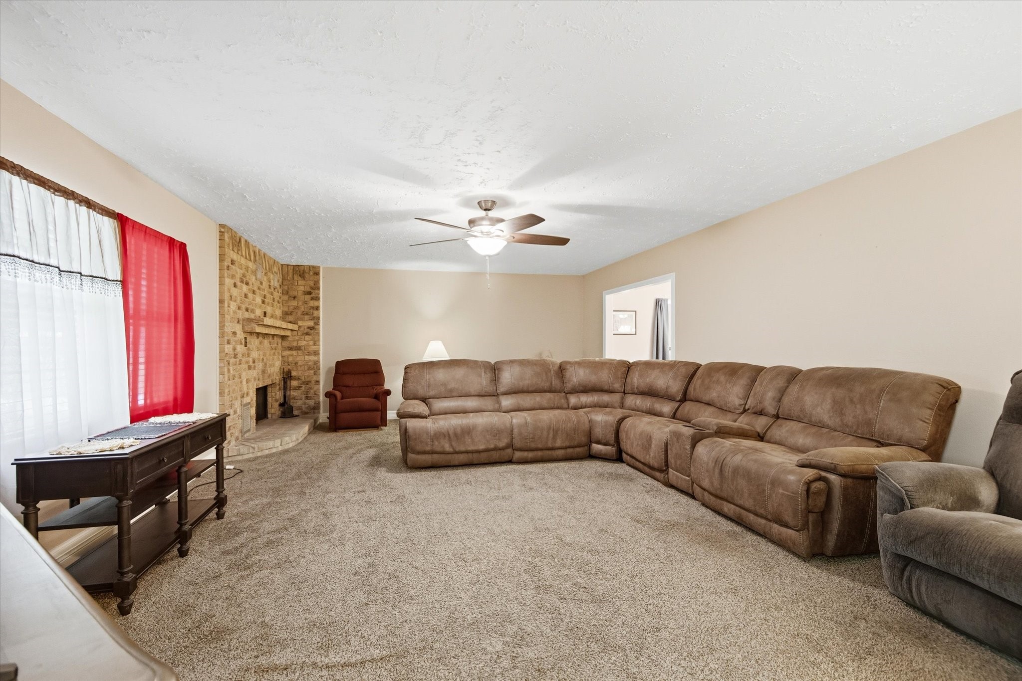 411 County Road 2298 Property Photo 7