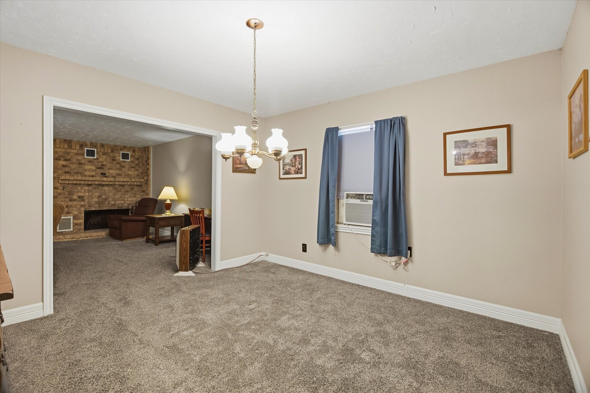 411 County Road 2298 Property Photo 12