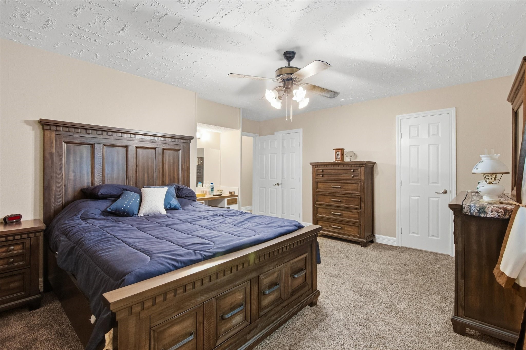 411 County Road 2298 Property Photo 26