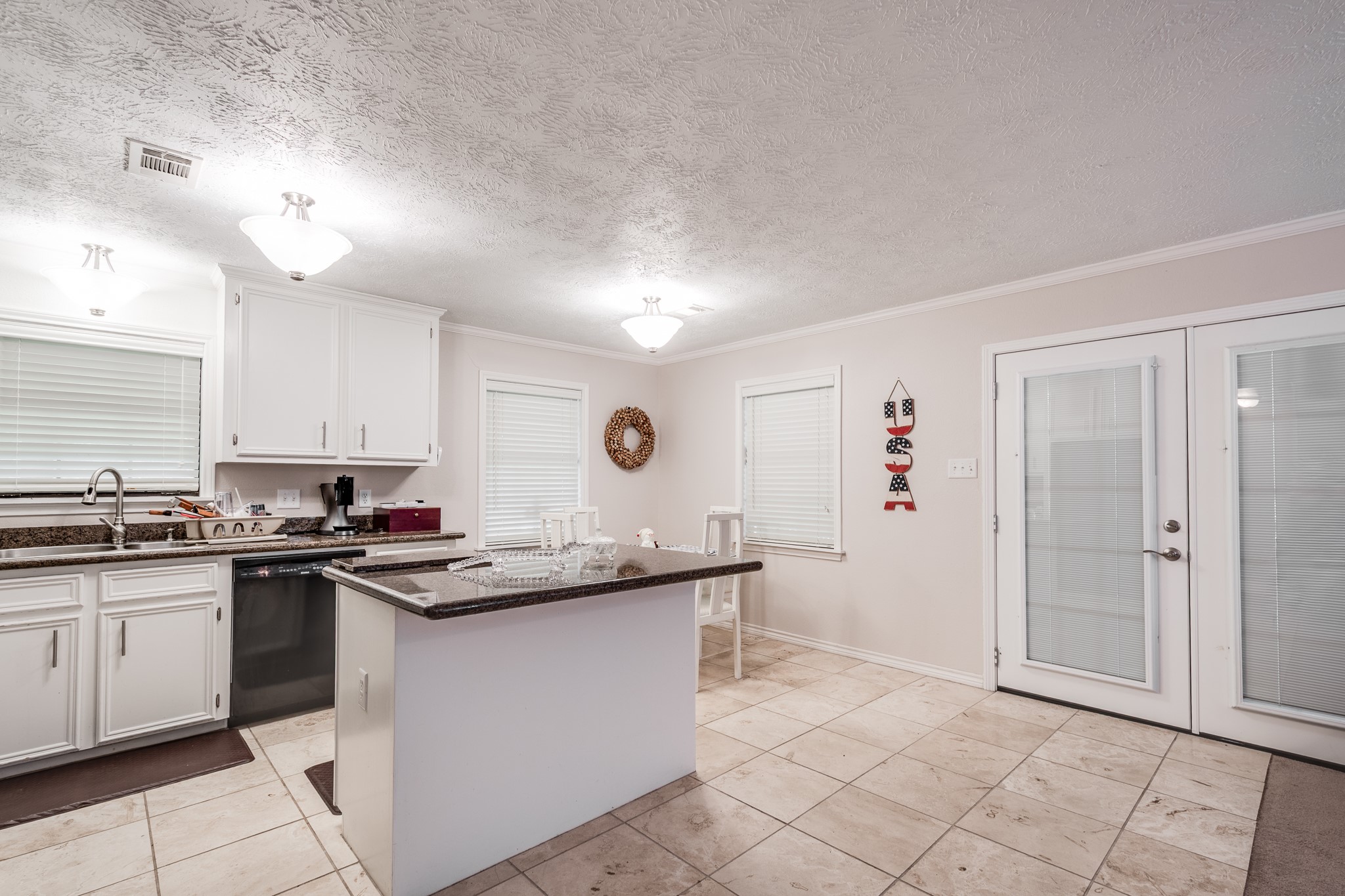 239 Ferguson Drive Property Photo 14