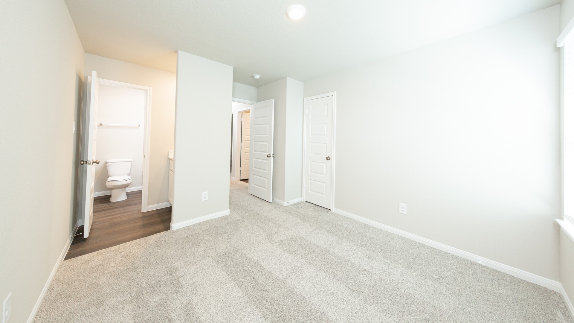 622 Pine View Circle Property Photo 16