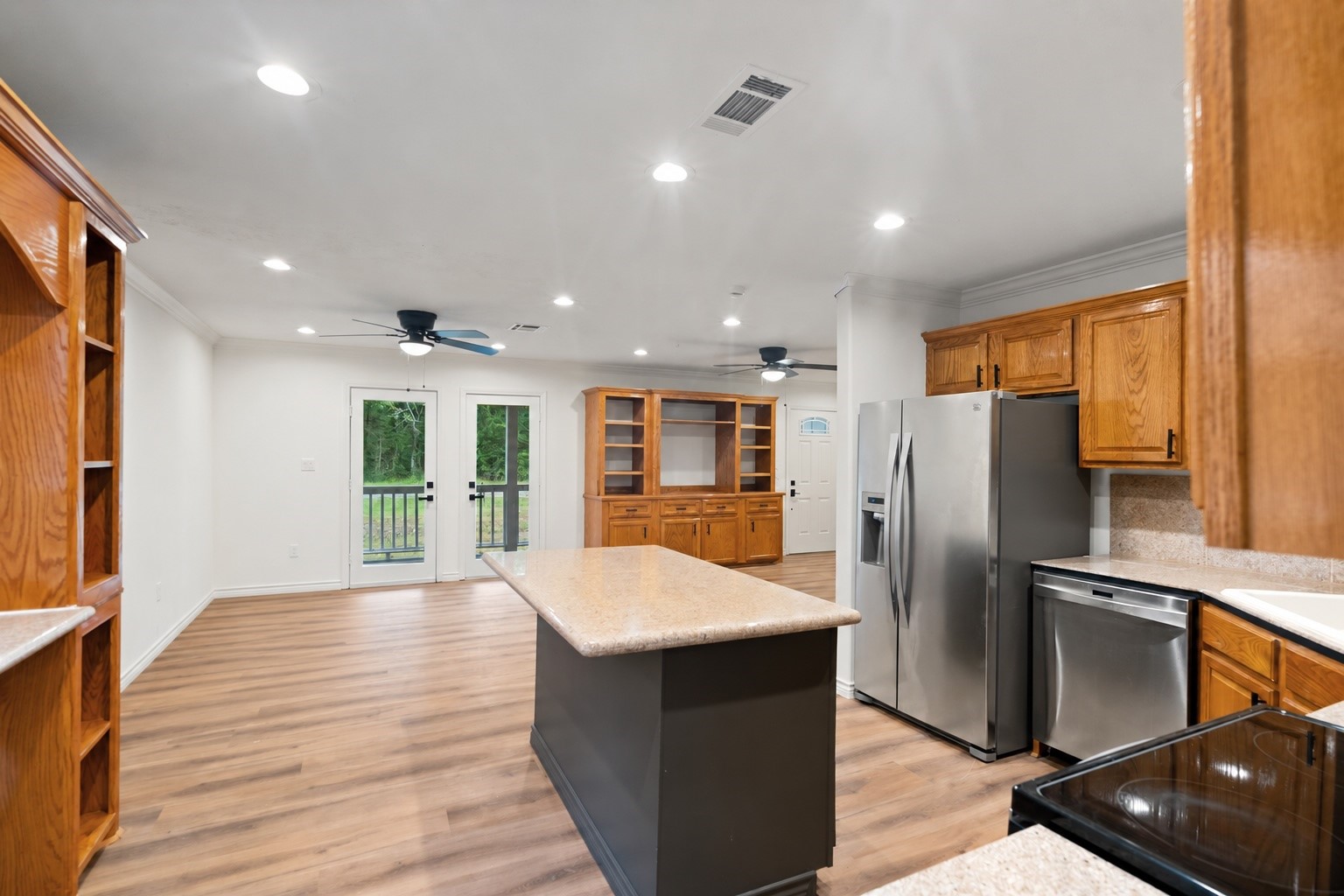 27 Deerfield Road Property Photo 3