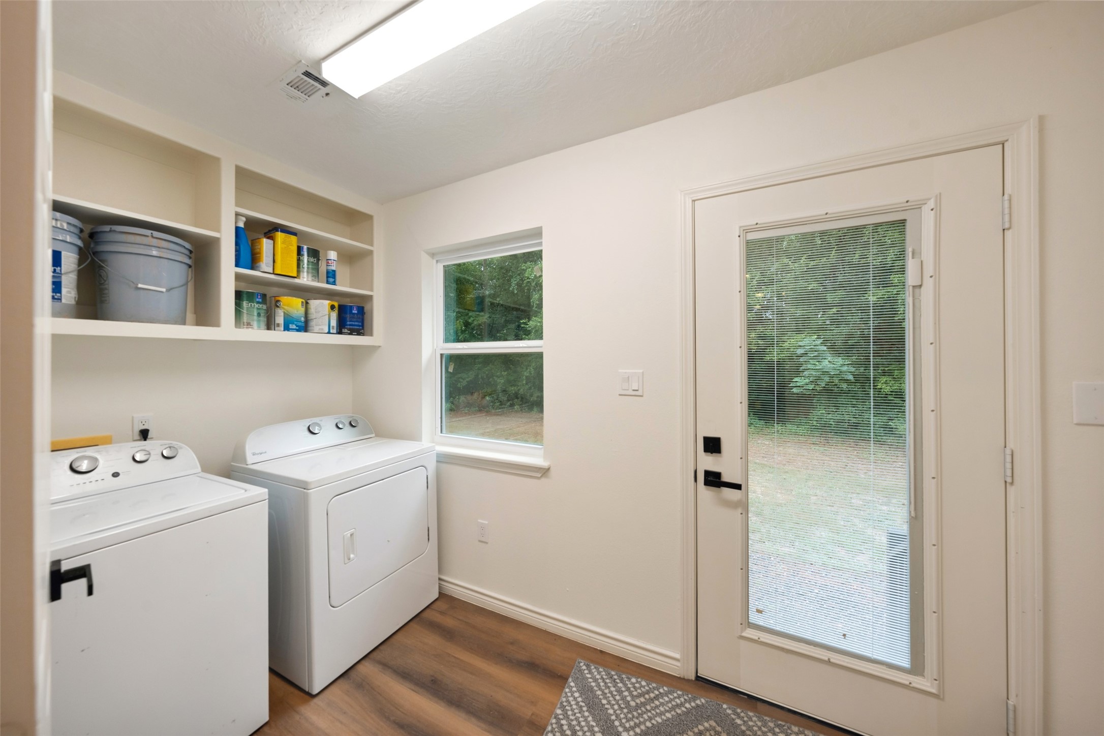 27 Deerfield Road Property Photo 11