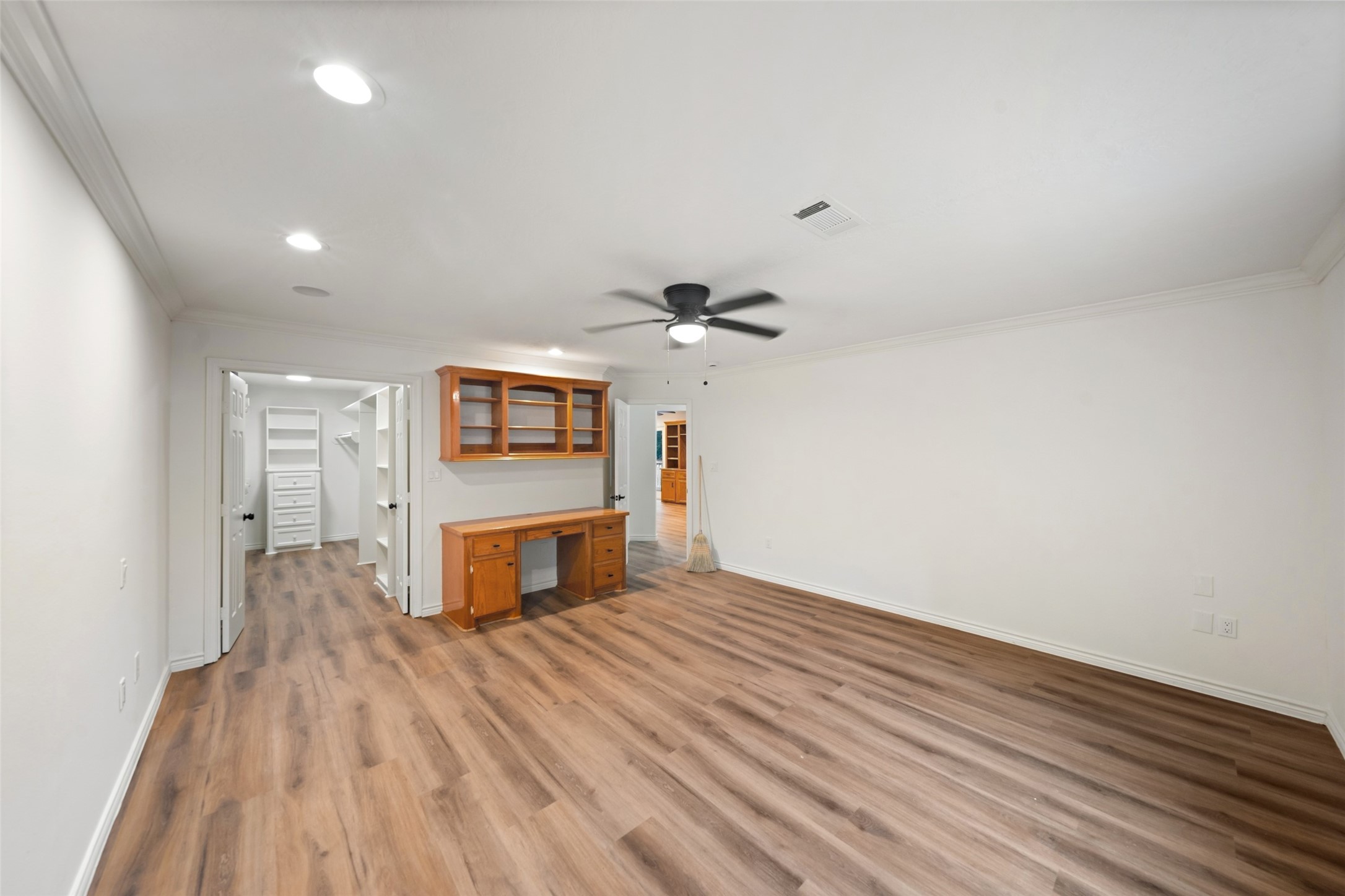 27 Deerfield Road Property Photo 12