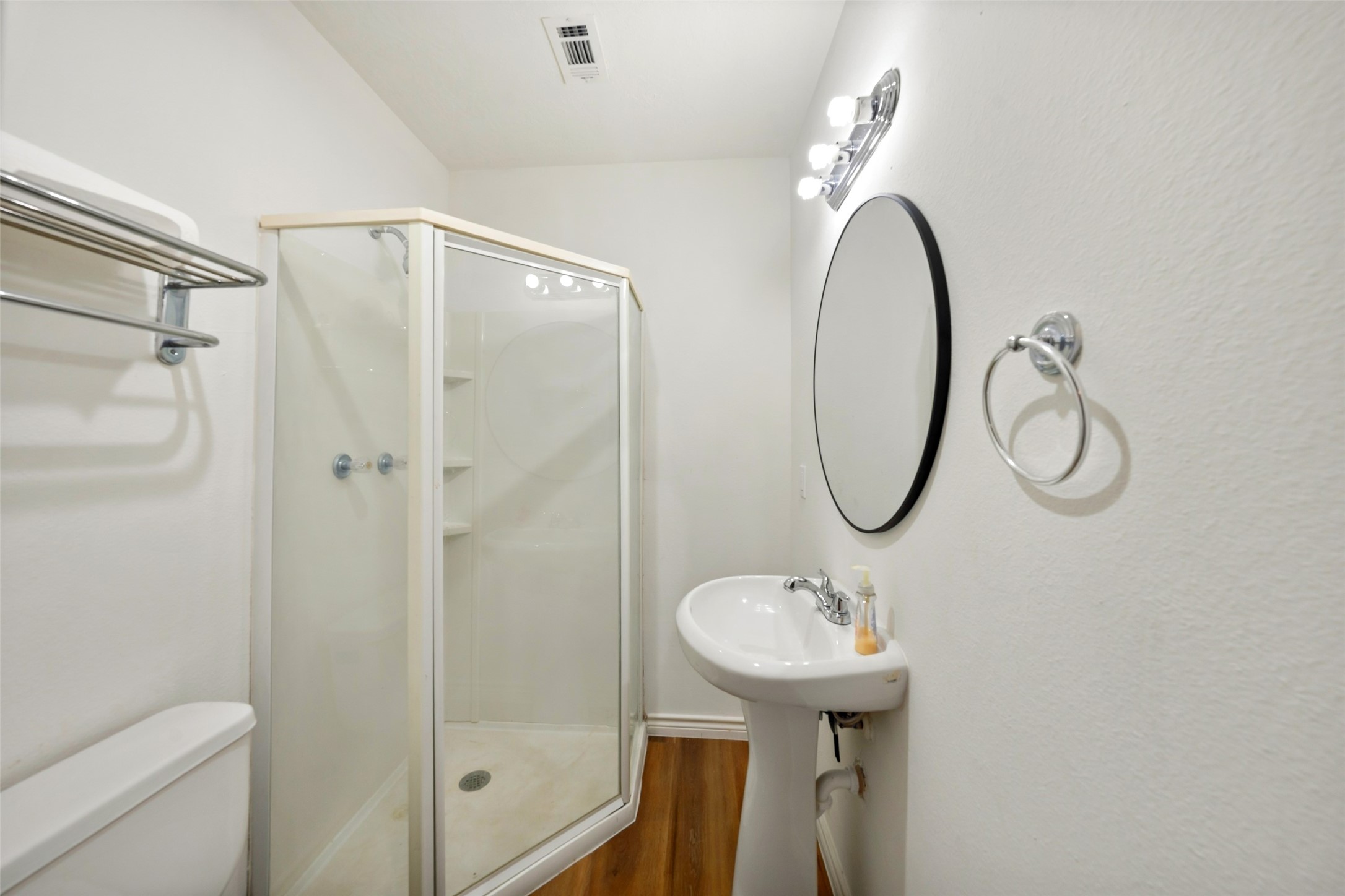 27 Deerfield Road Property Photo 16