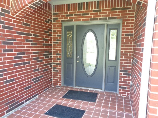 21722 Tophill Drive Property Photo 5
