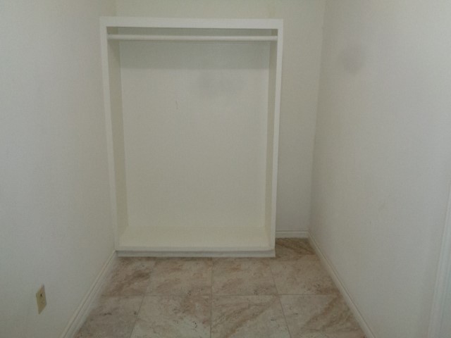 21722 Tophill Drive Property Photo 15
