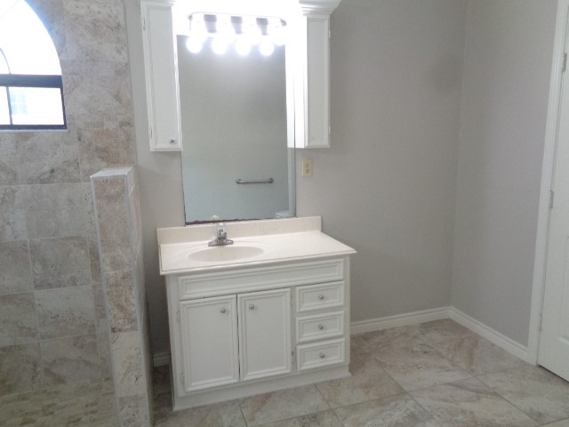 21722 Tophill Drive Property Photo 19