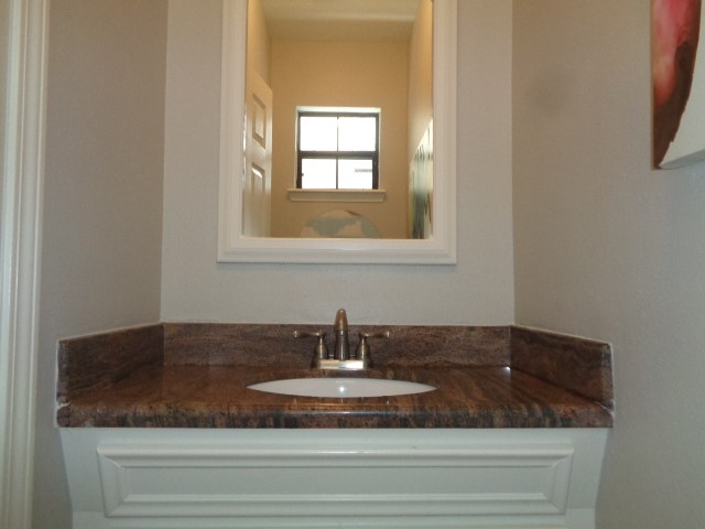 21722 Tophill Drive Property Photo 38