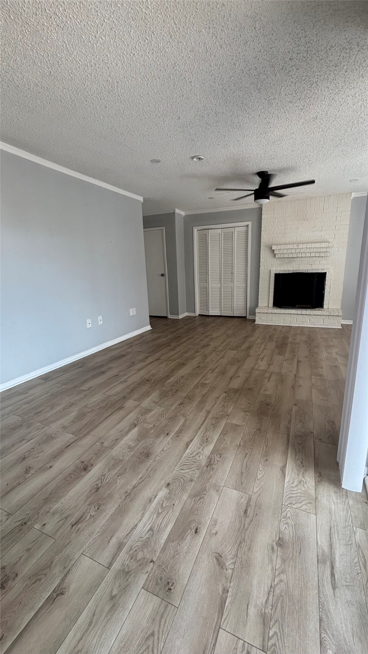 260 El Dorado Boulevard 3204 Property Photo 4