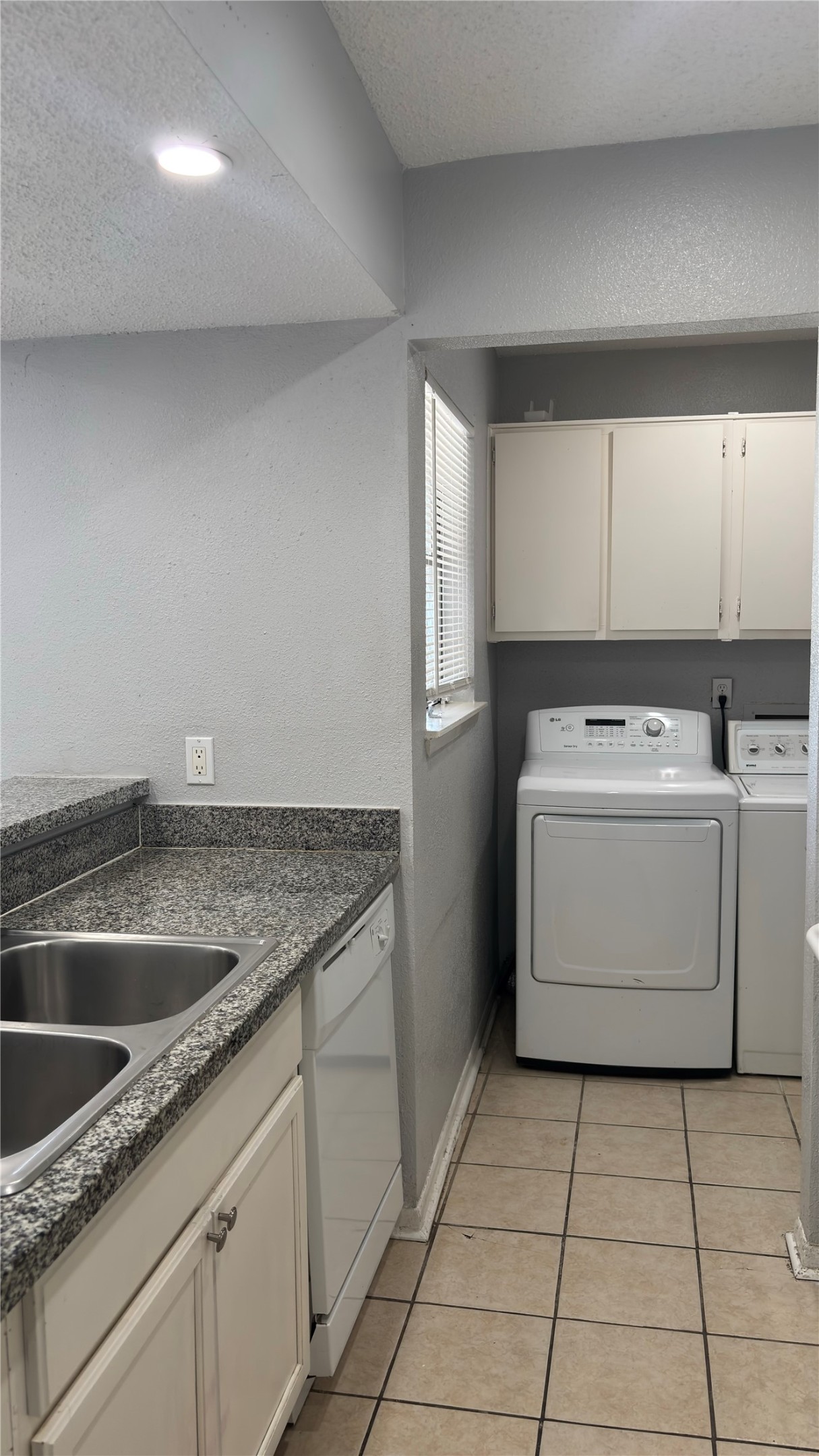 260 El Dorado Boulevard 3204 Property Photo 15