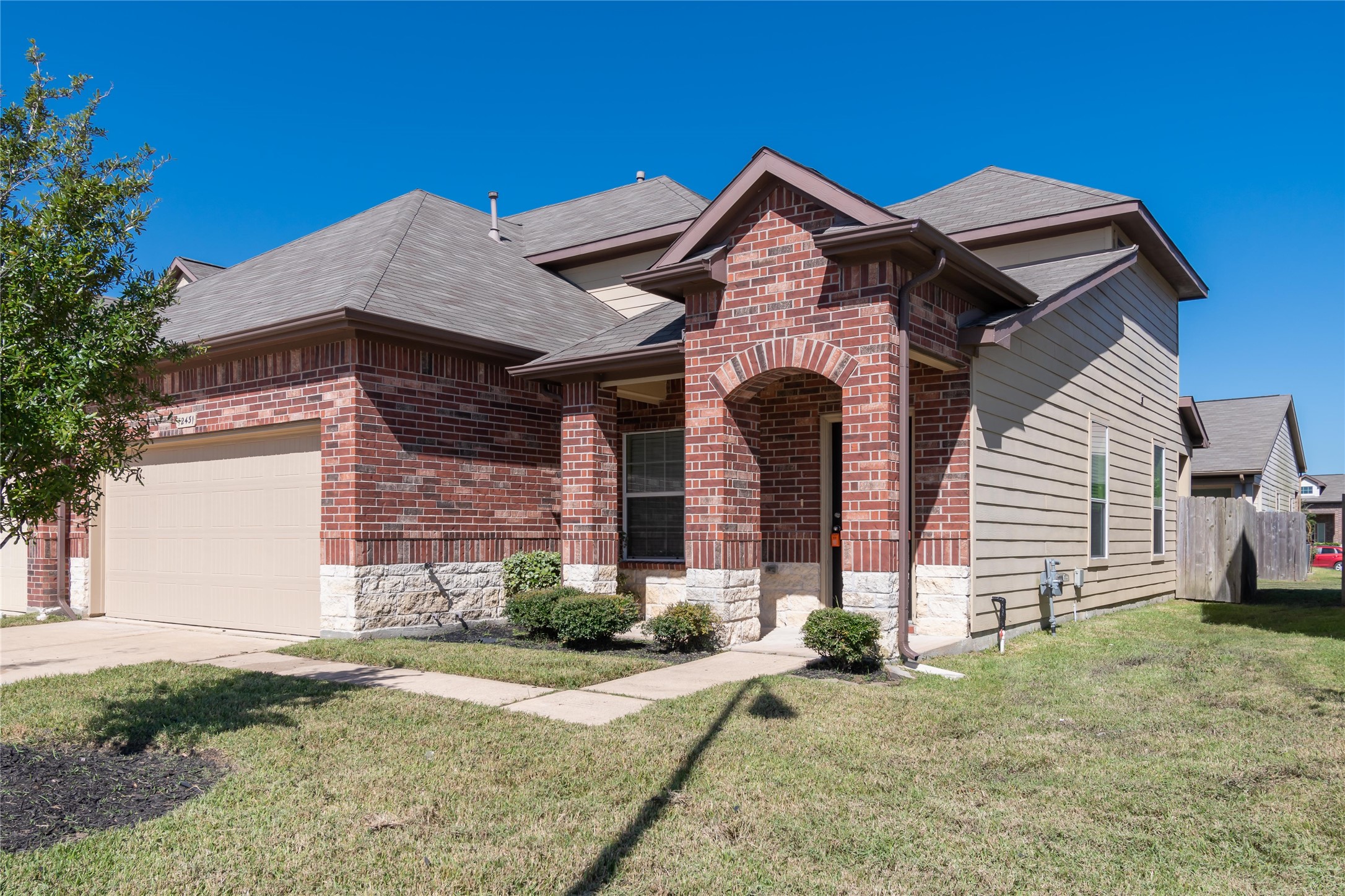 12431 Roy Mix Bohn Lane Property Photo 1