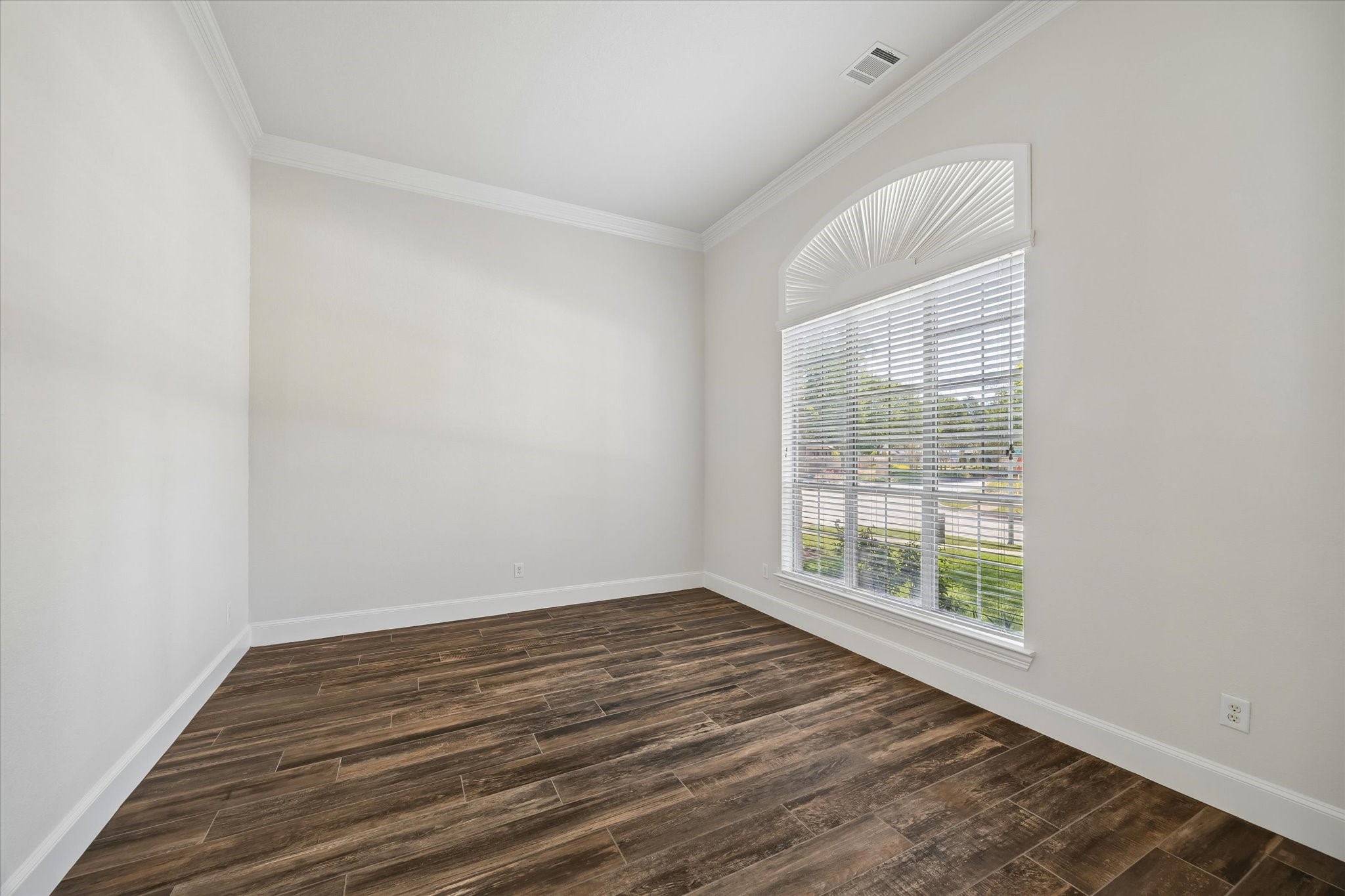 17402 Lake Chelan Lane Property Photo 32