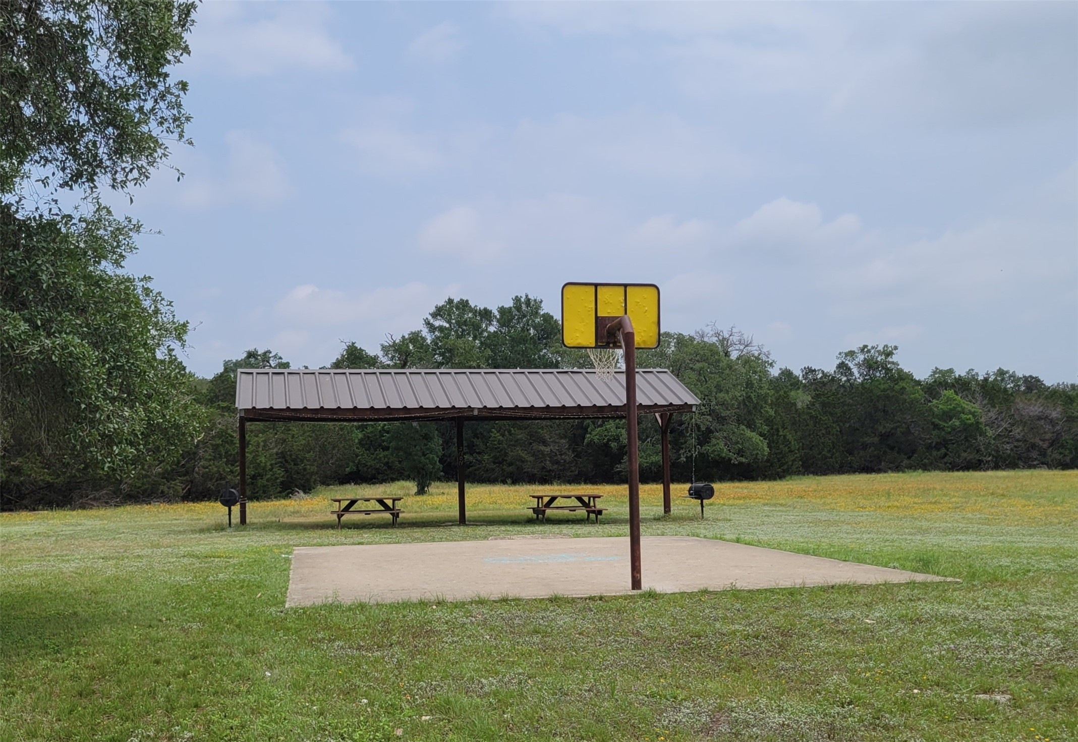 1391 Covered Wagon Property Photo 5