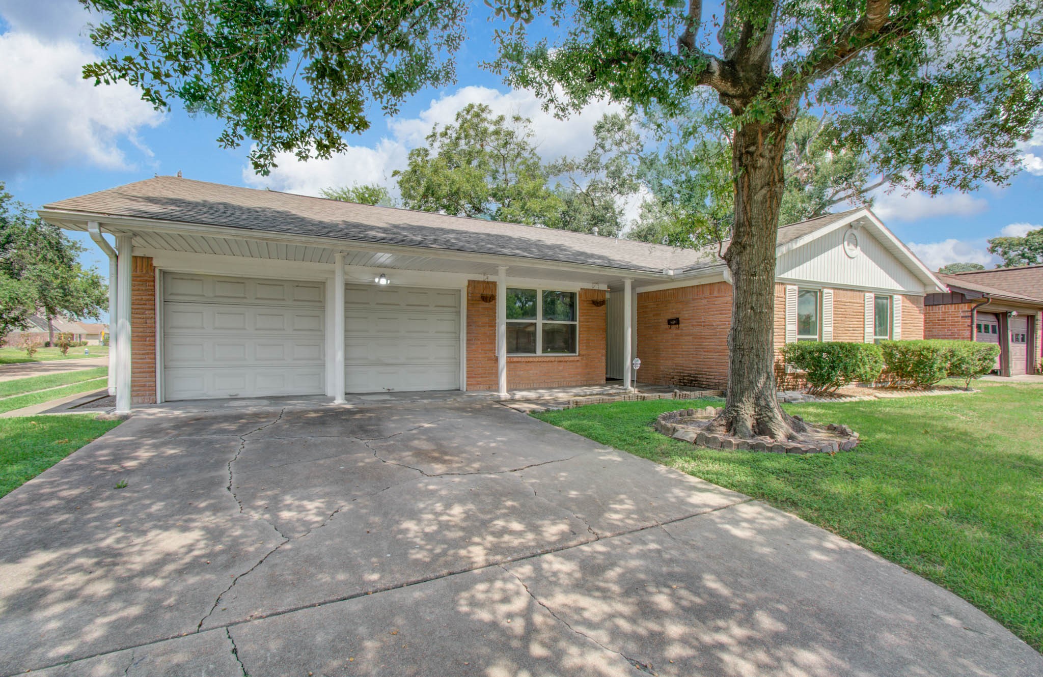 8530 Rowan Lane Property Photo 4