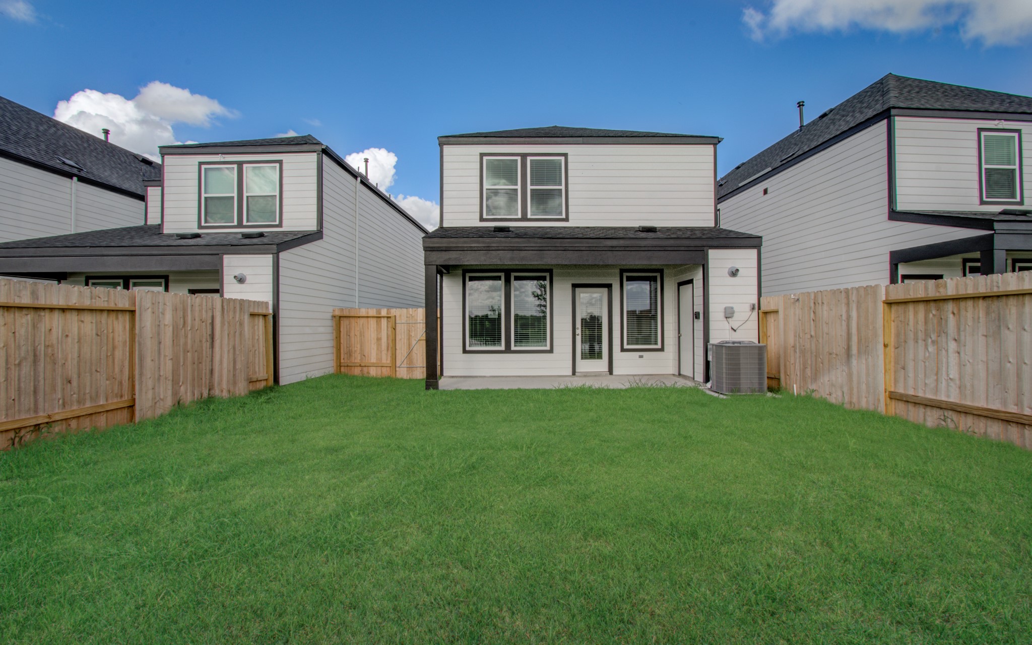 12318 Churchill Downs Drive Property Photo 33