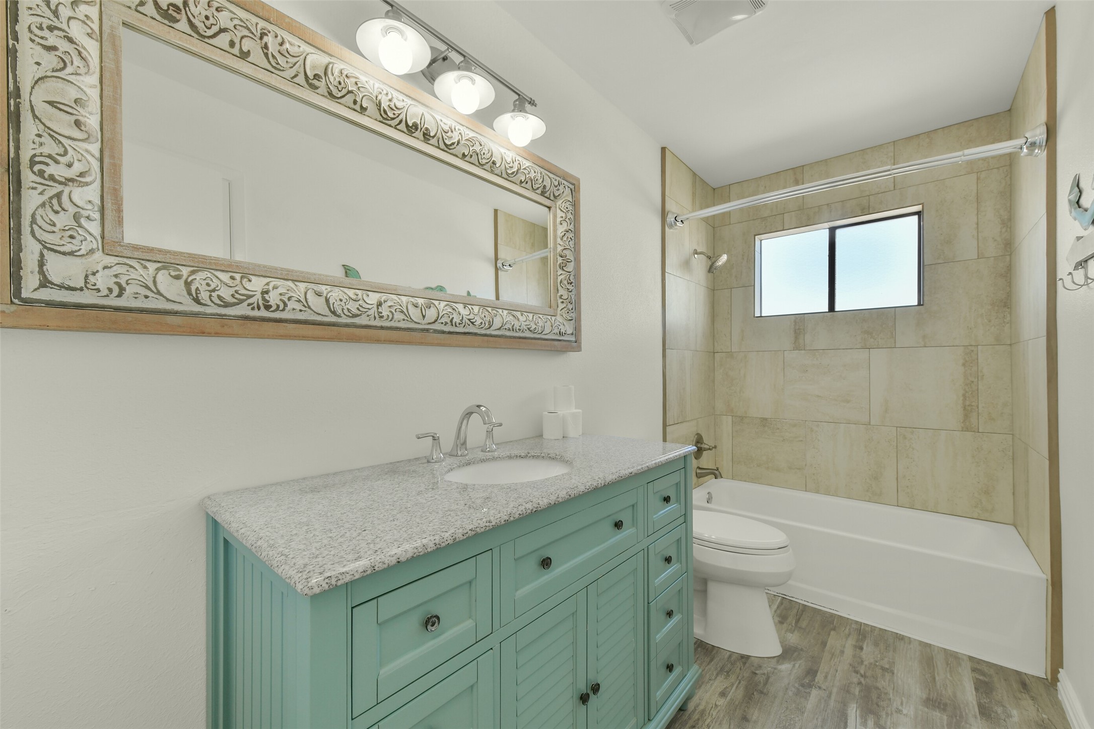 4214 Nueces Drive Property Photo 20
