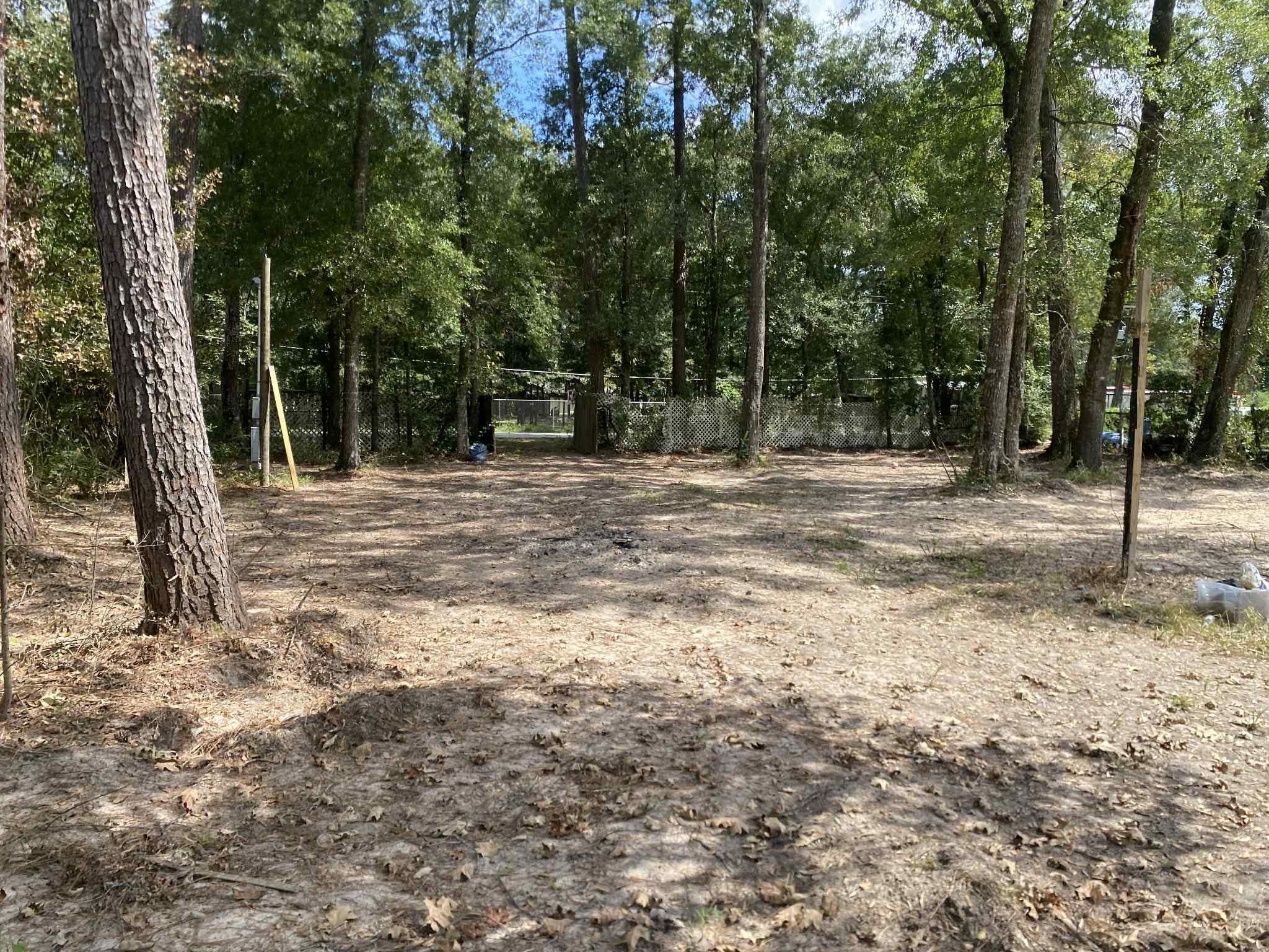 19626 Forest Dr W Property Photo 3