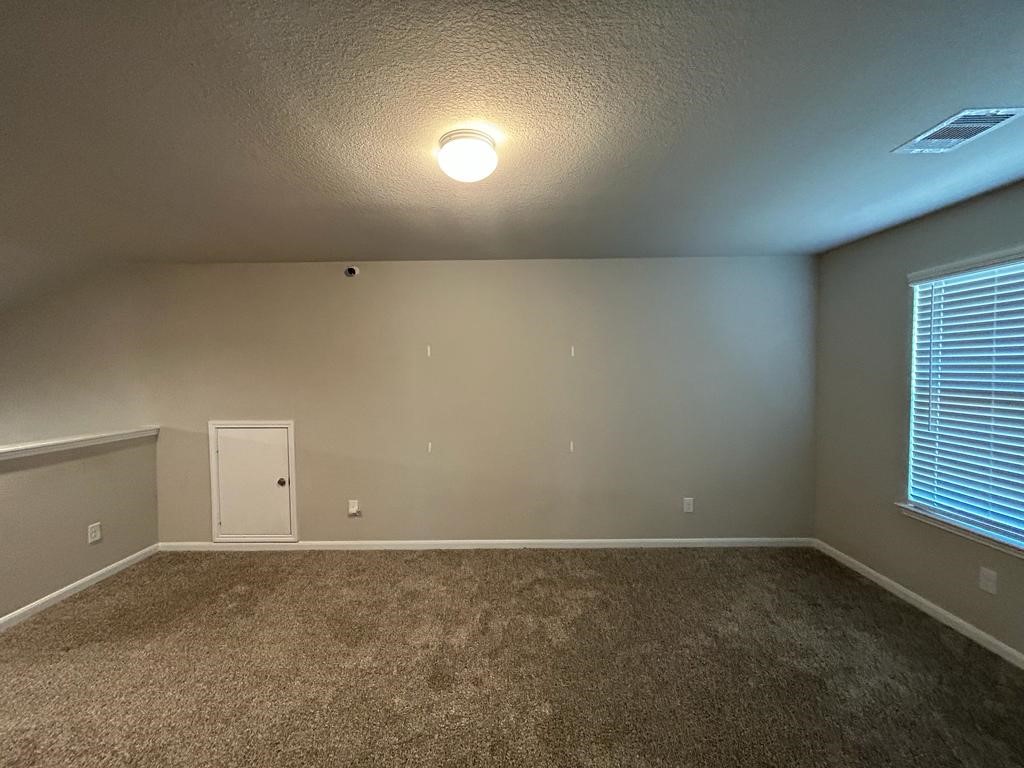 3207 Sumac Drive Property Photo 12