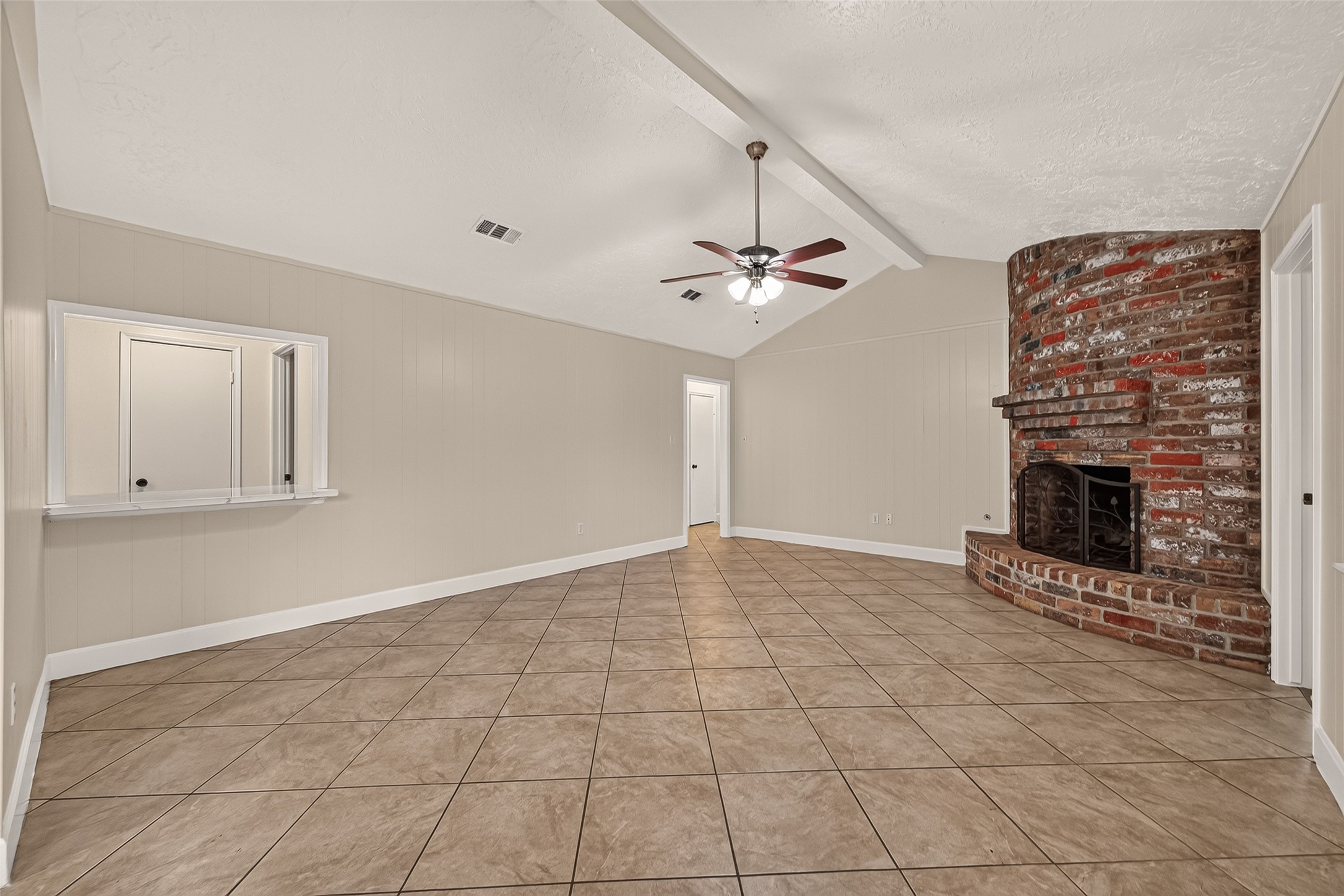 12523 Hunting Briar Drive Property Photo 11