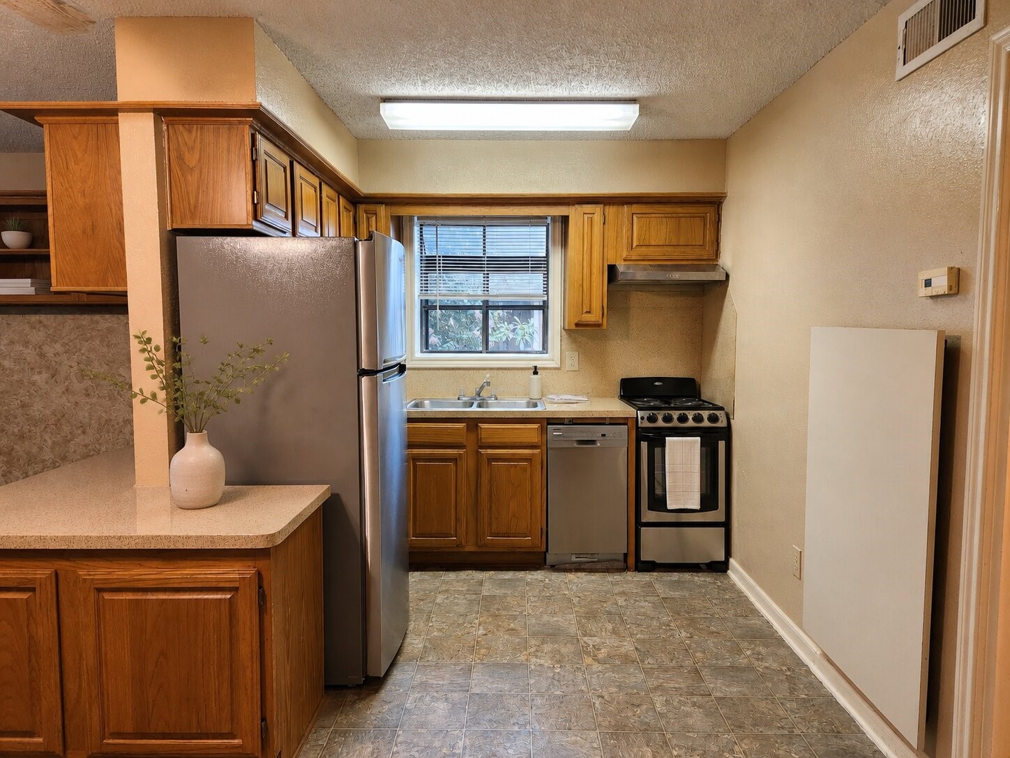 1311 Antoine Drive 148 Property Photo 4