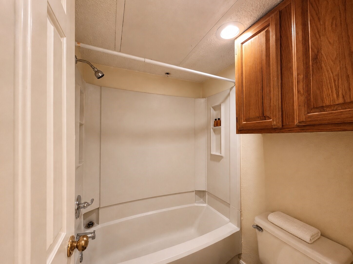 1311 Antoine Drive 148 Property Photo 5