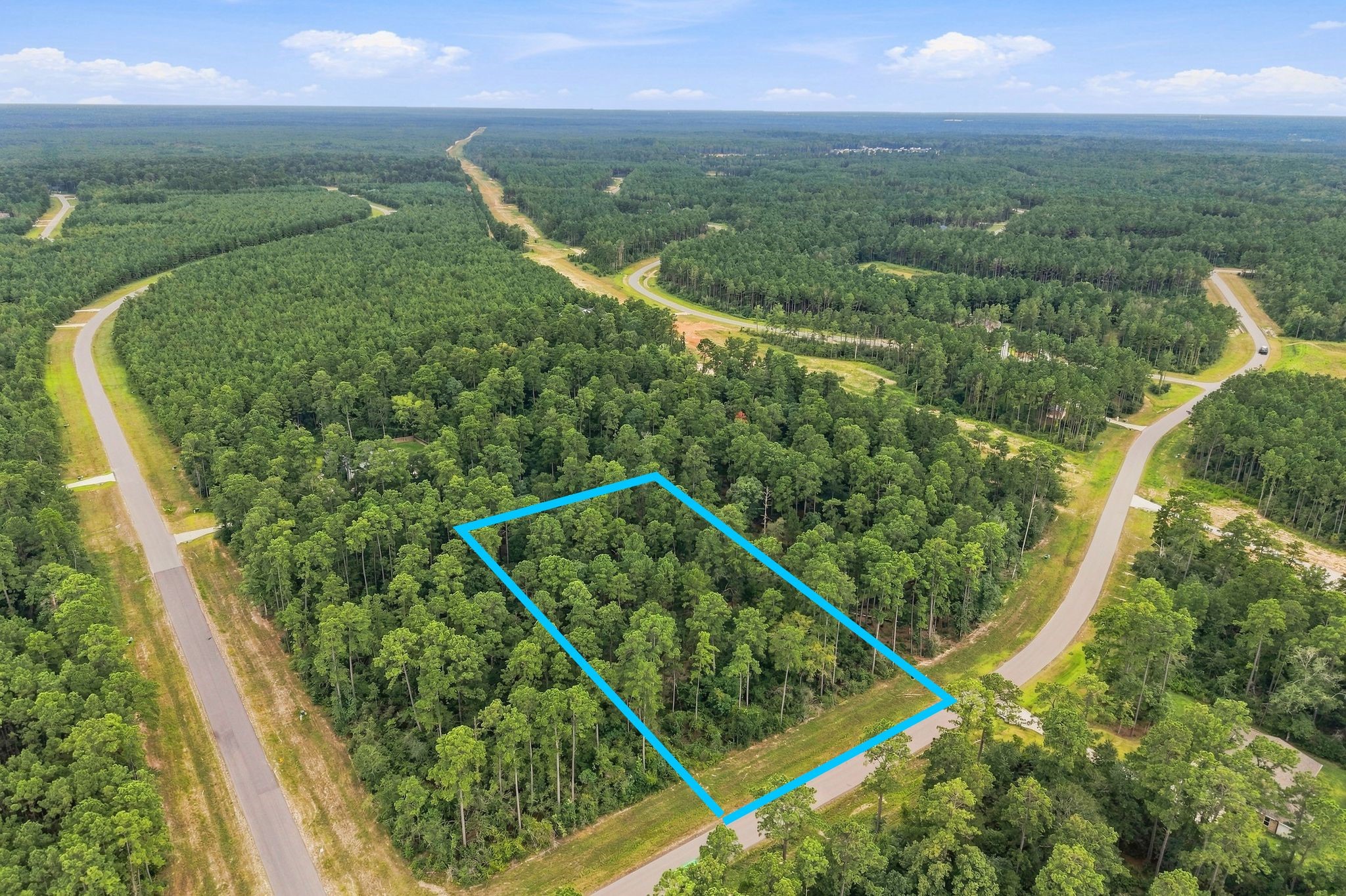 15890 Four Hills Road Property Photo 2