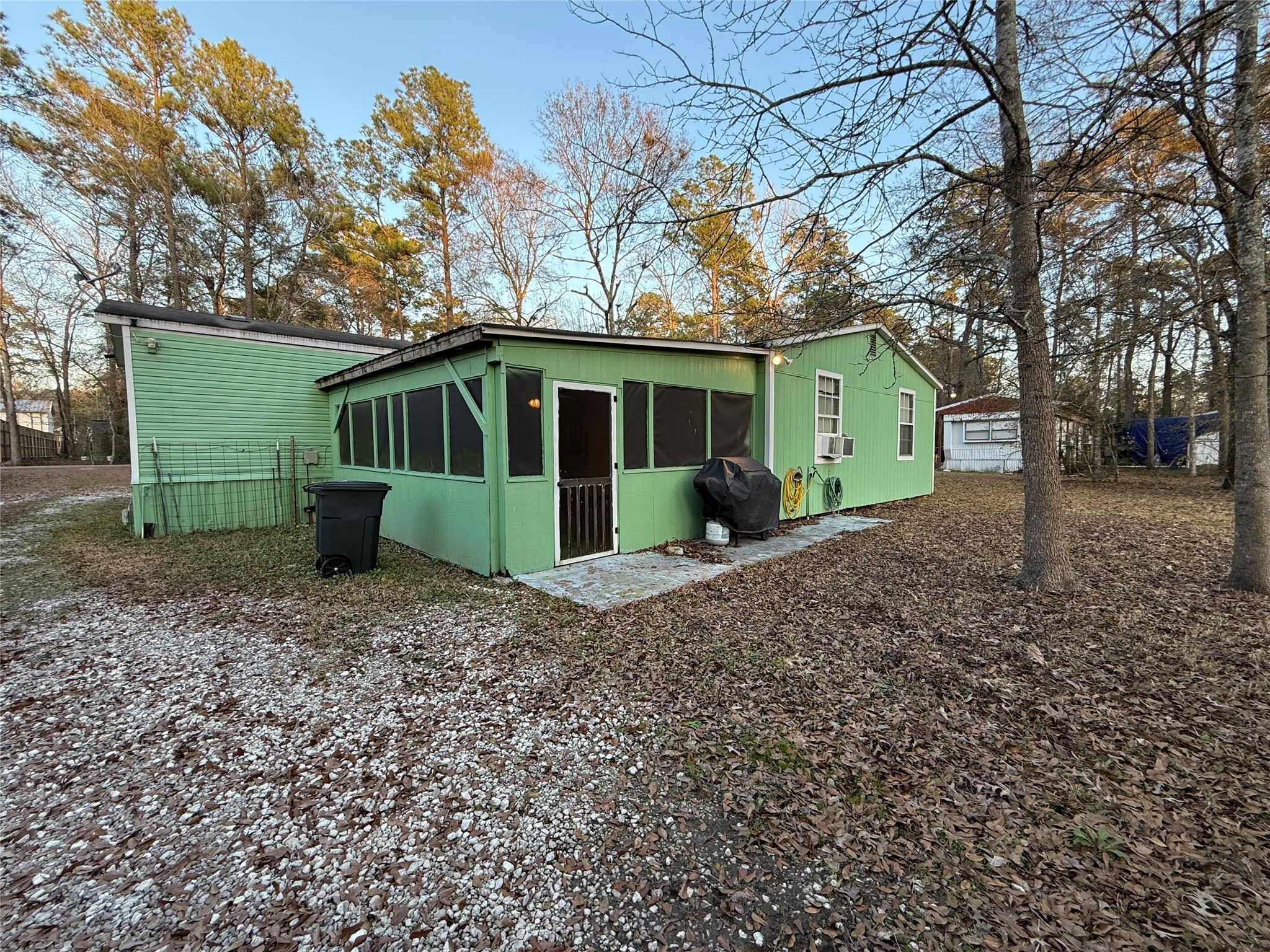 29603 Temple Street Property Photo 2