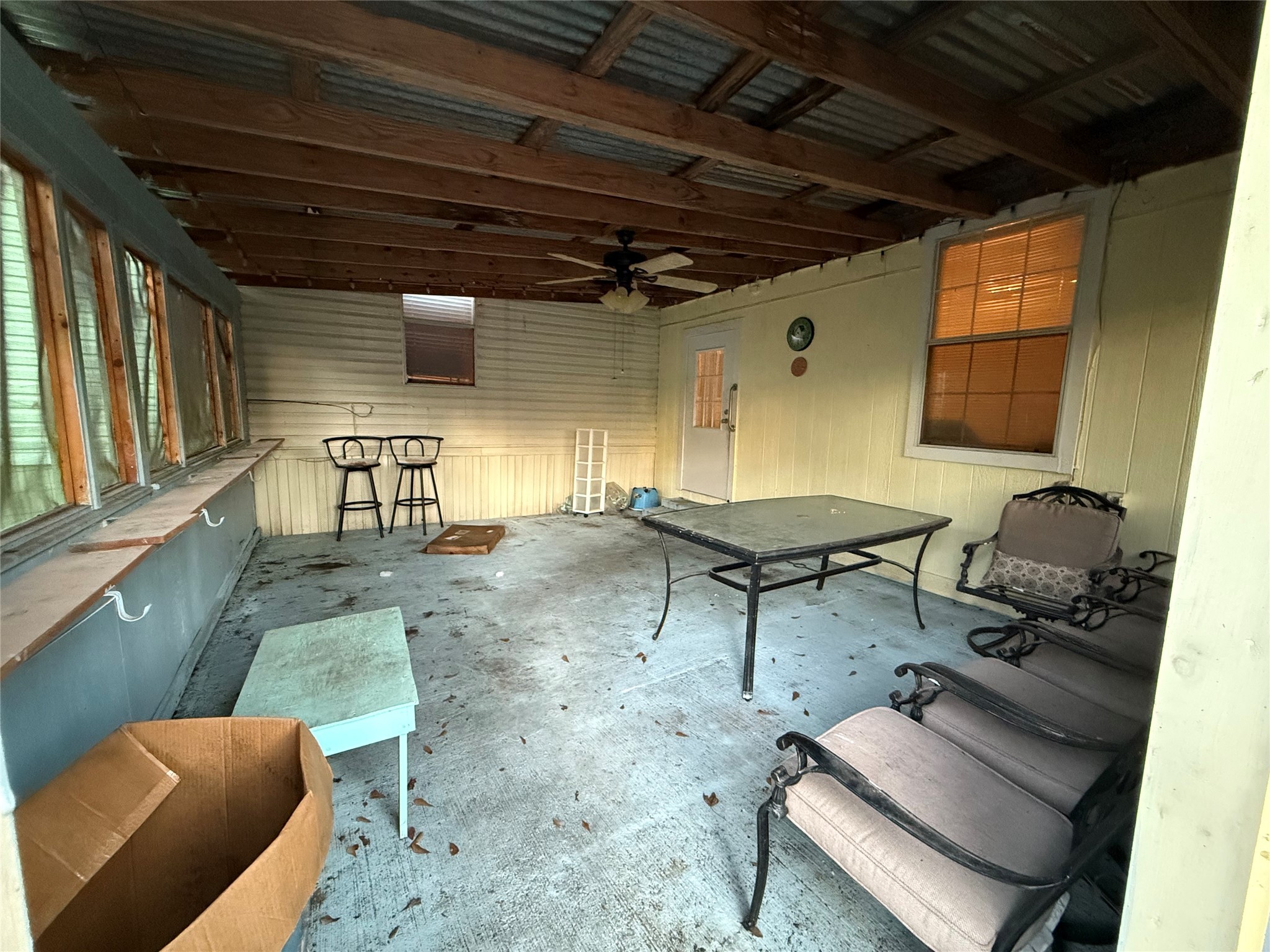 29603 Temple Street Property Photo 7