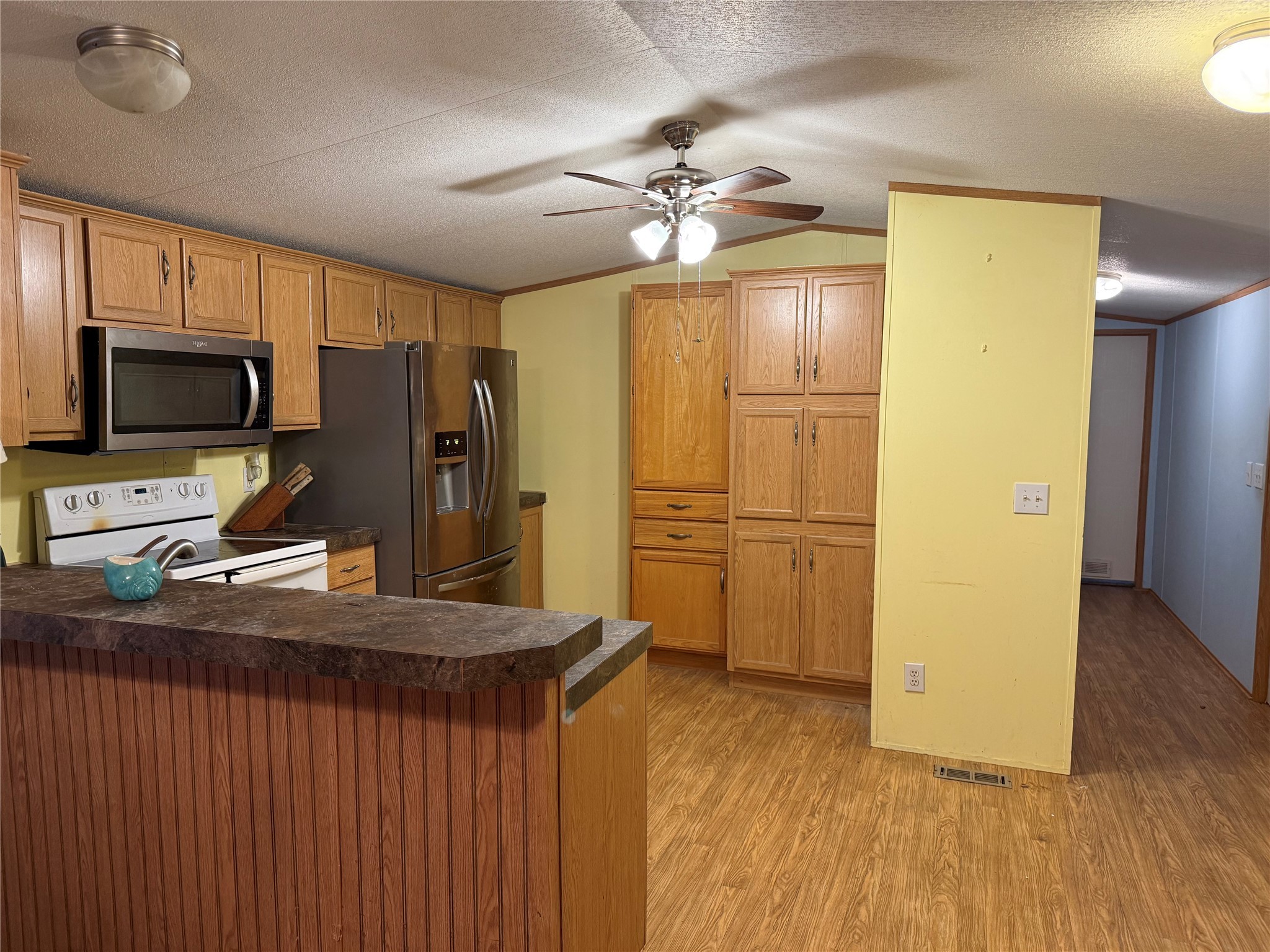 29603 Temple Street Property Photo 11